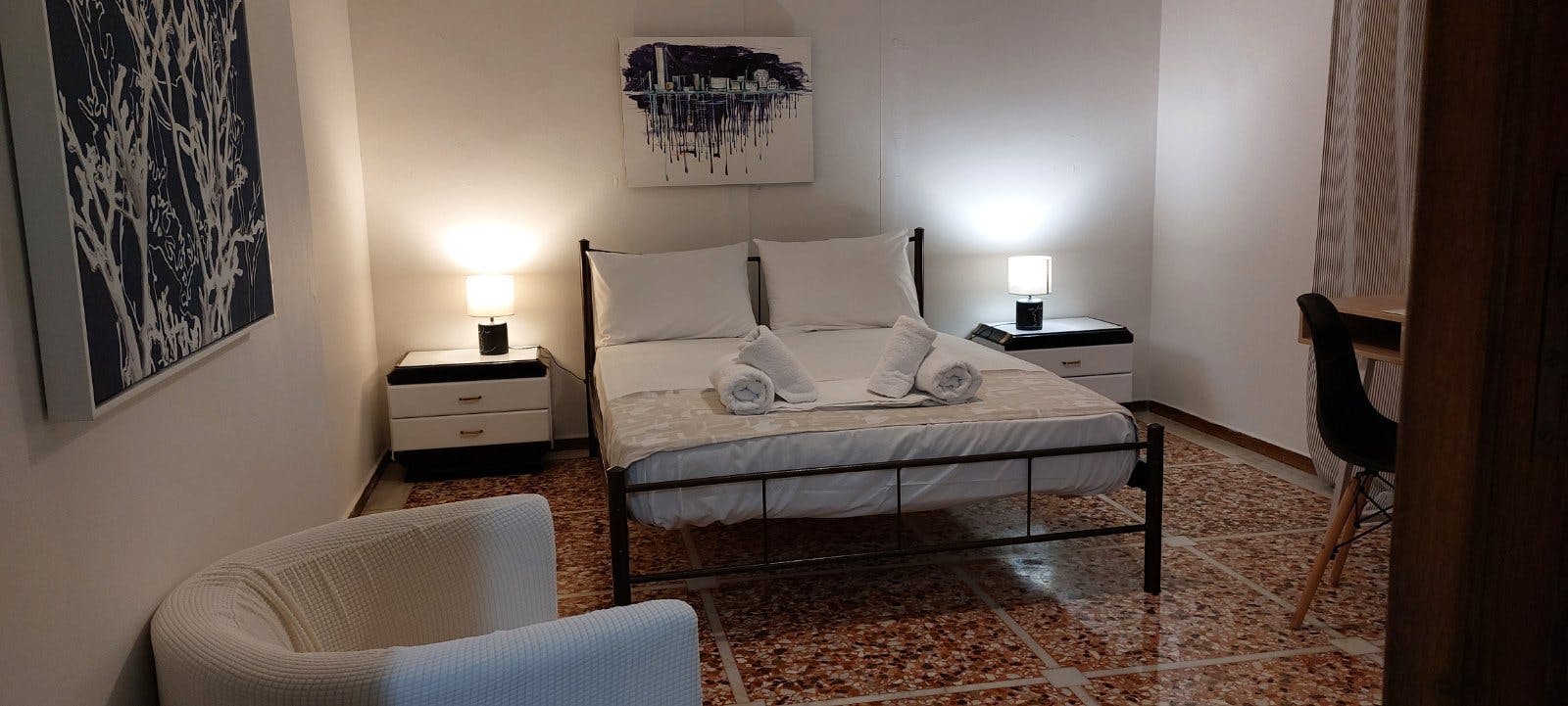 Fokionos Negri, Athina preview