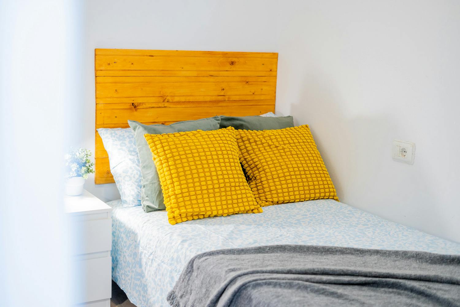 Carrer d'Honorat Juan, Valencia preview