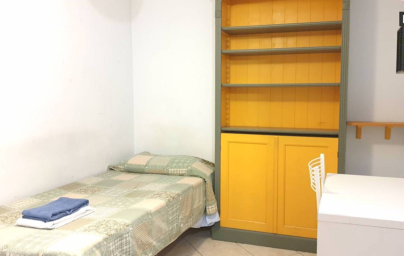 Apartment for rent for €1,860 per month in Milan, Via Ettore Ponti