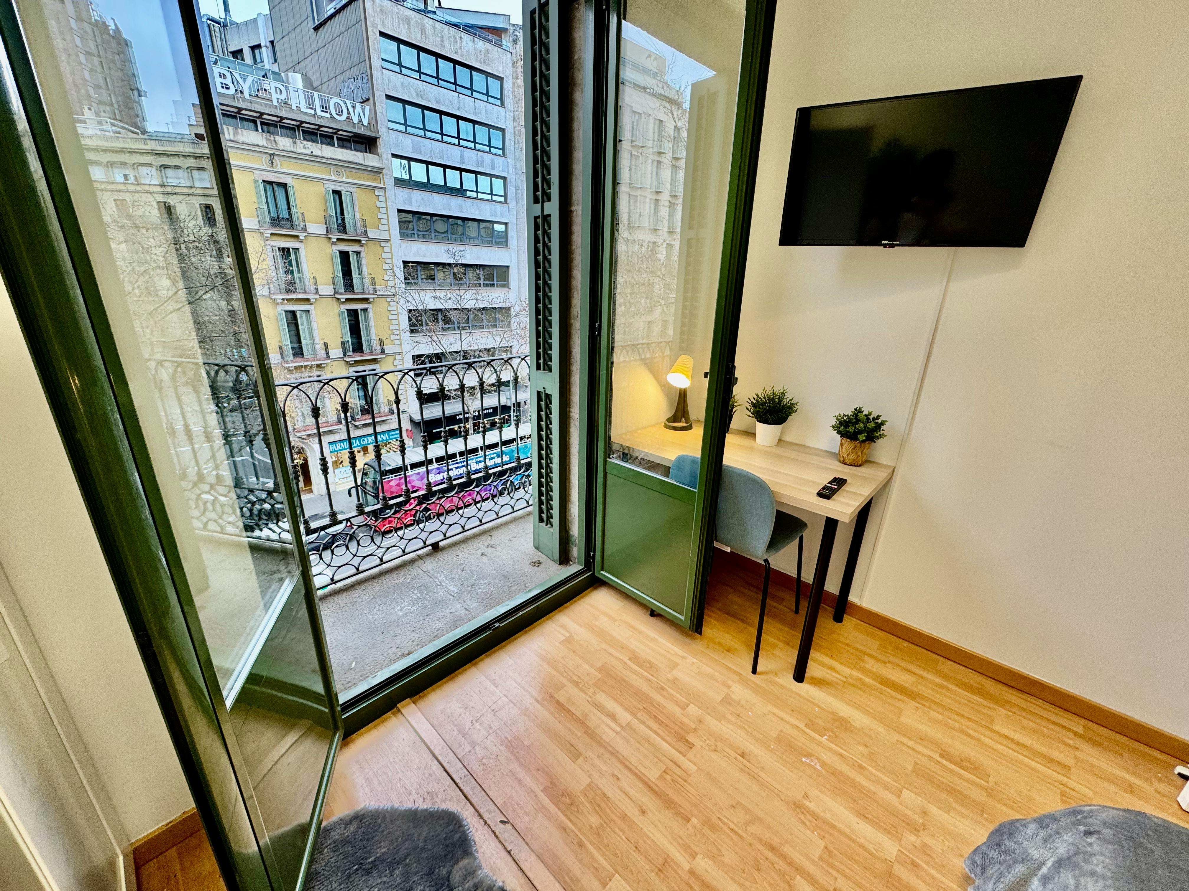 Single room Barcelona, 1 bed, 9m² — photo 10