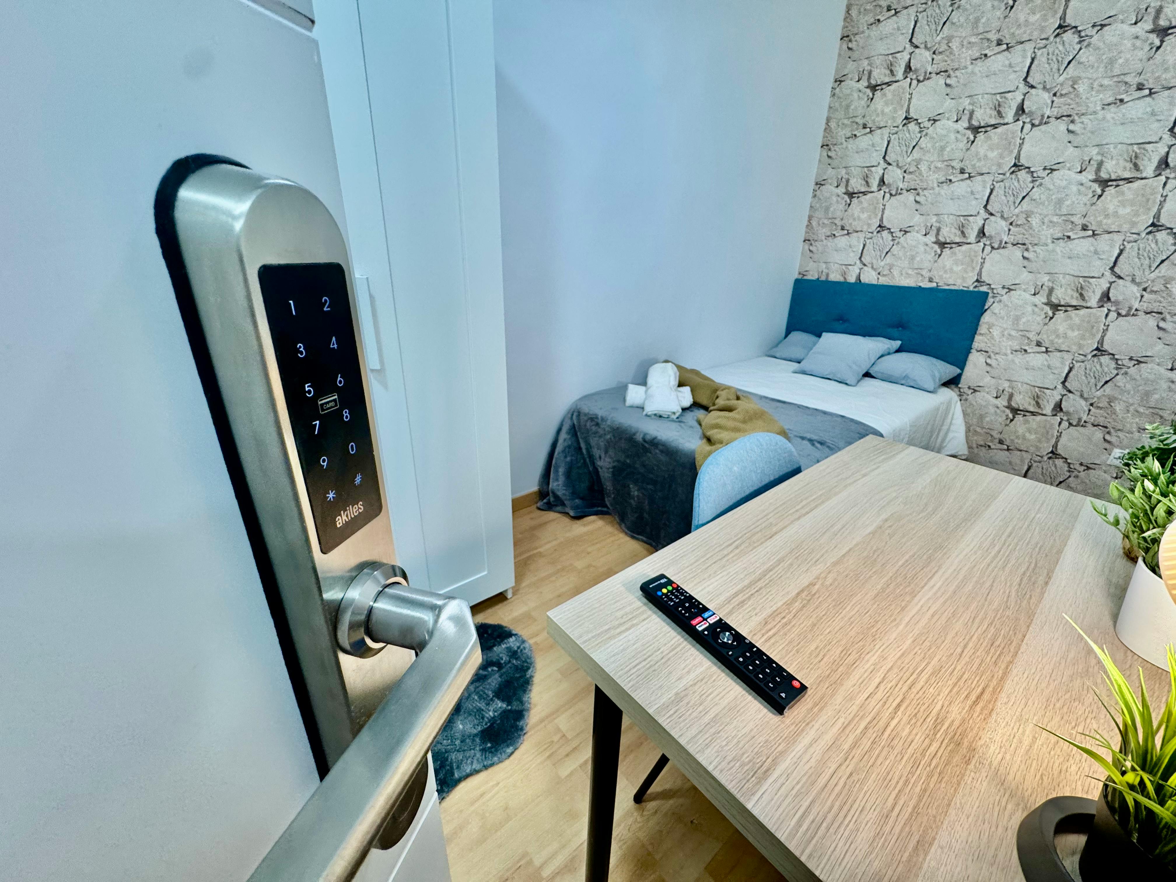 Single room Barcelona, 1 bed, 9m² — photo 3