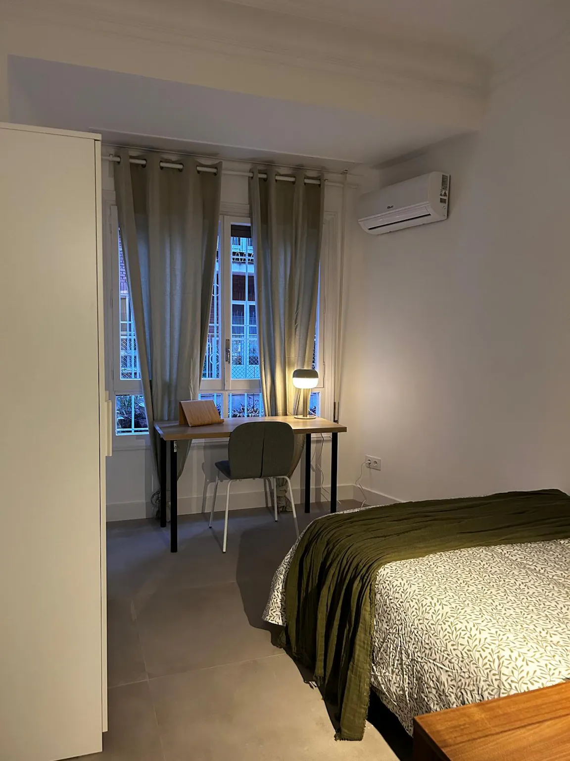 Private room in Calle Alcalá, Madrid (1618734) ROOM 3