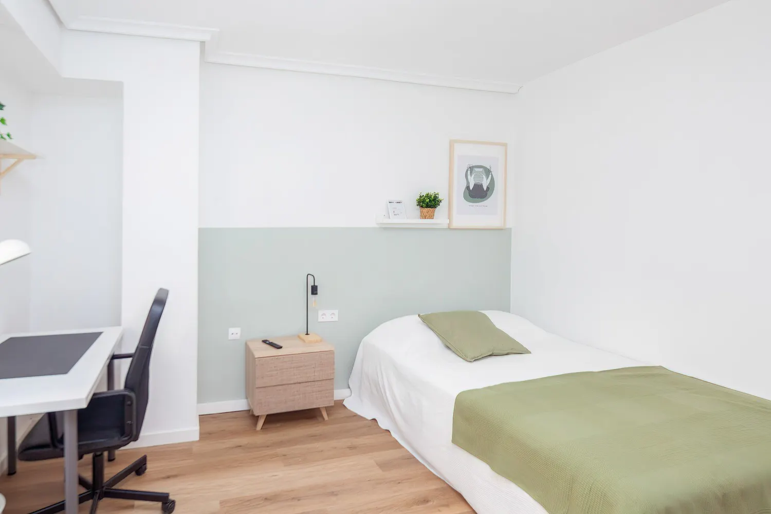 Private room in Carrer de les Illes Canàries, Valencia (1618874) ROOM 2
