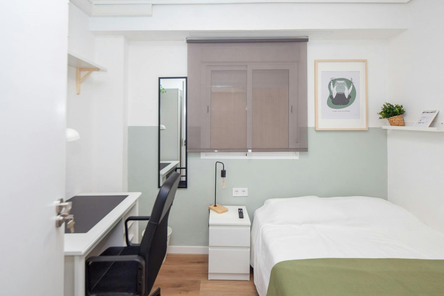 Carrer de les Illes Canàries, Valencia preview