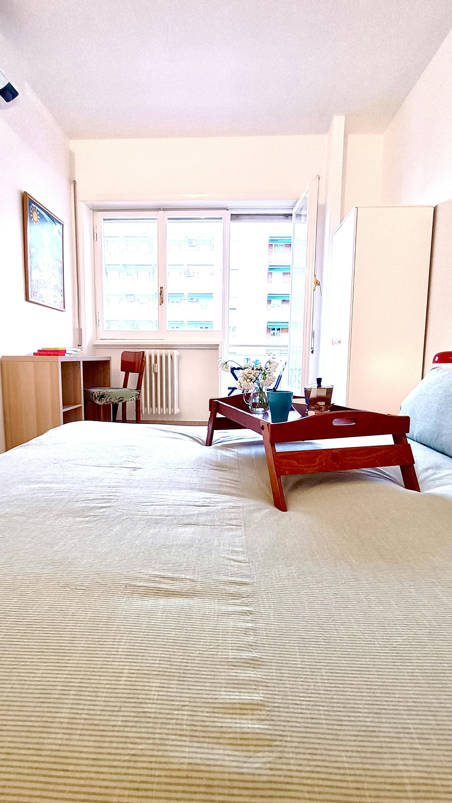 Private room for rent for €800 per month in Rome, Via Antonino Lo Surdo