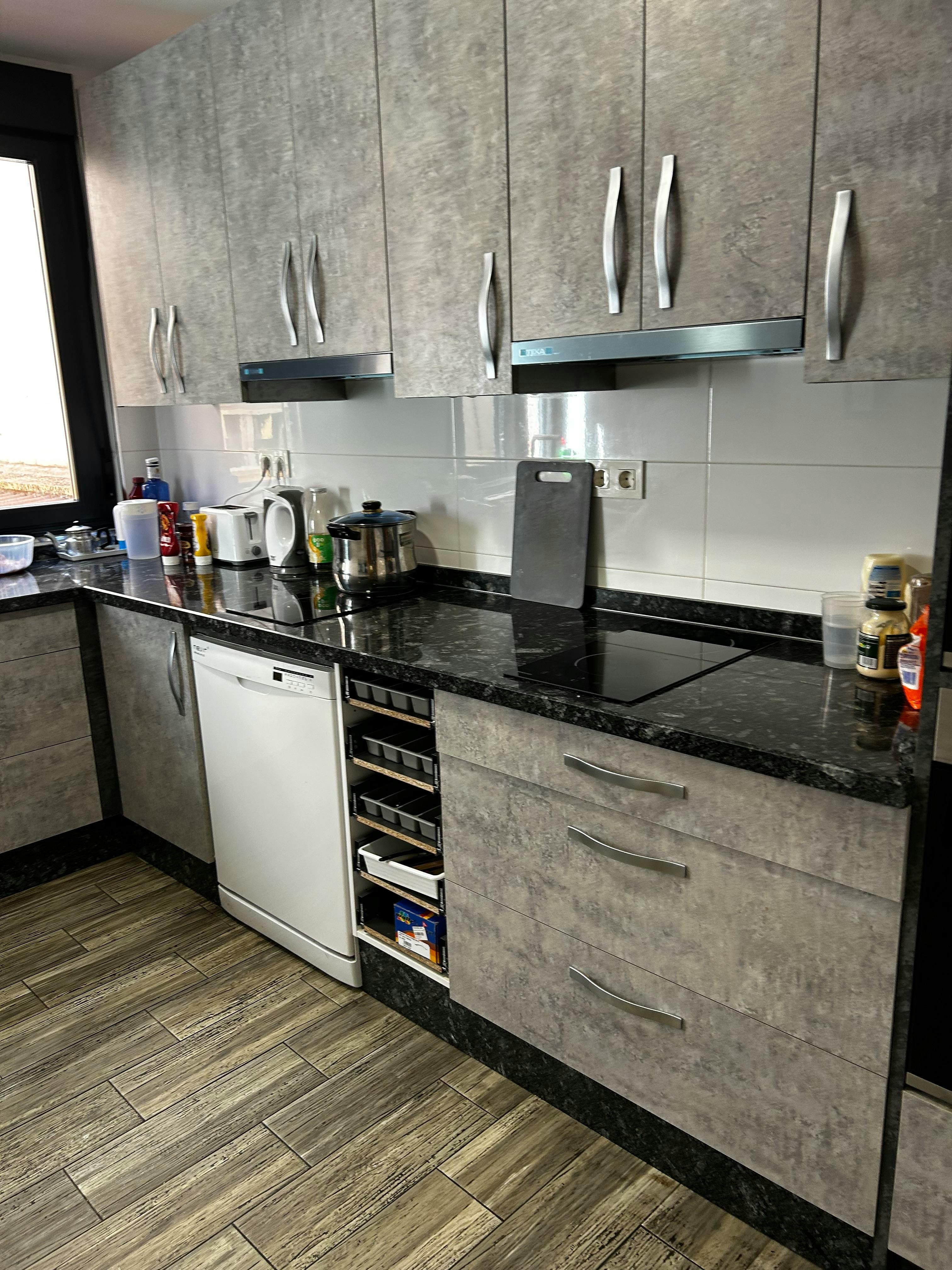 Single room León, 1 bed, 12m² — photo 11