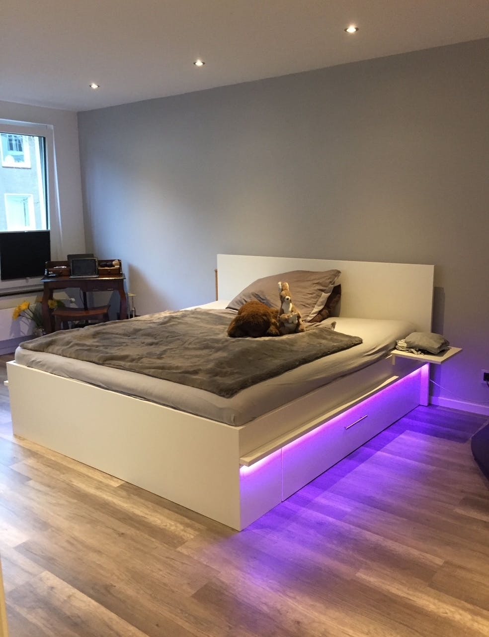 preview gallery tile