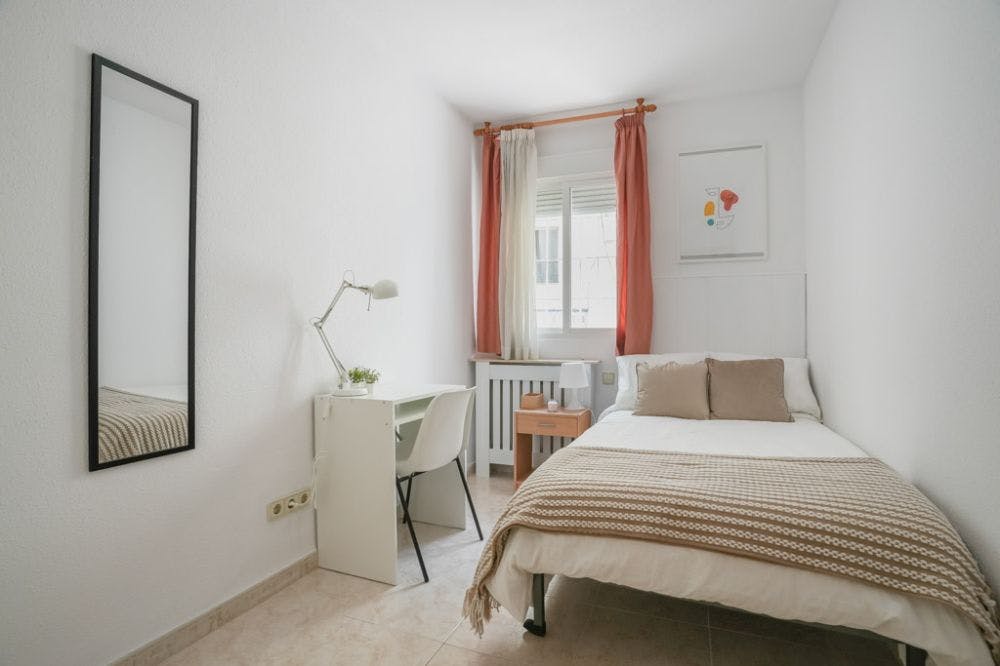 Calle de los Sagrados Corazones, Madrid Madrid