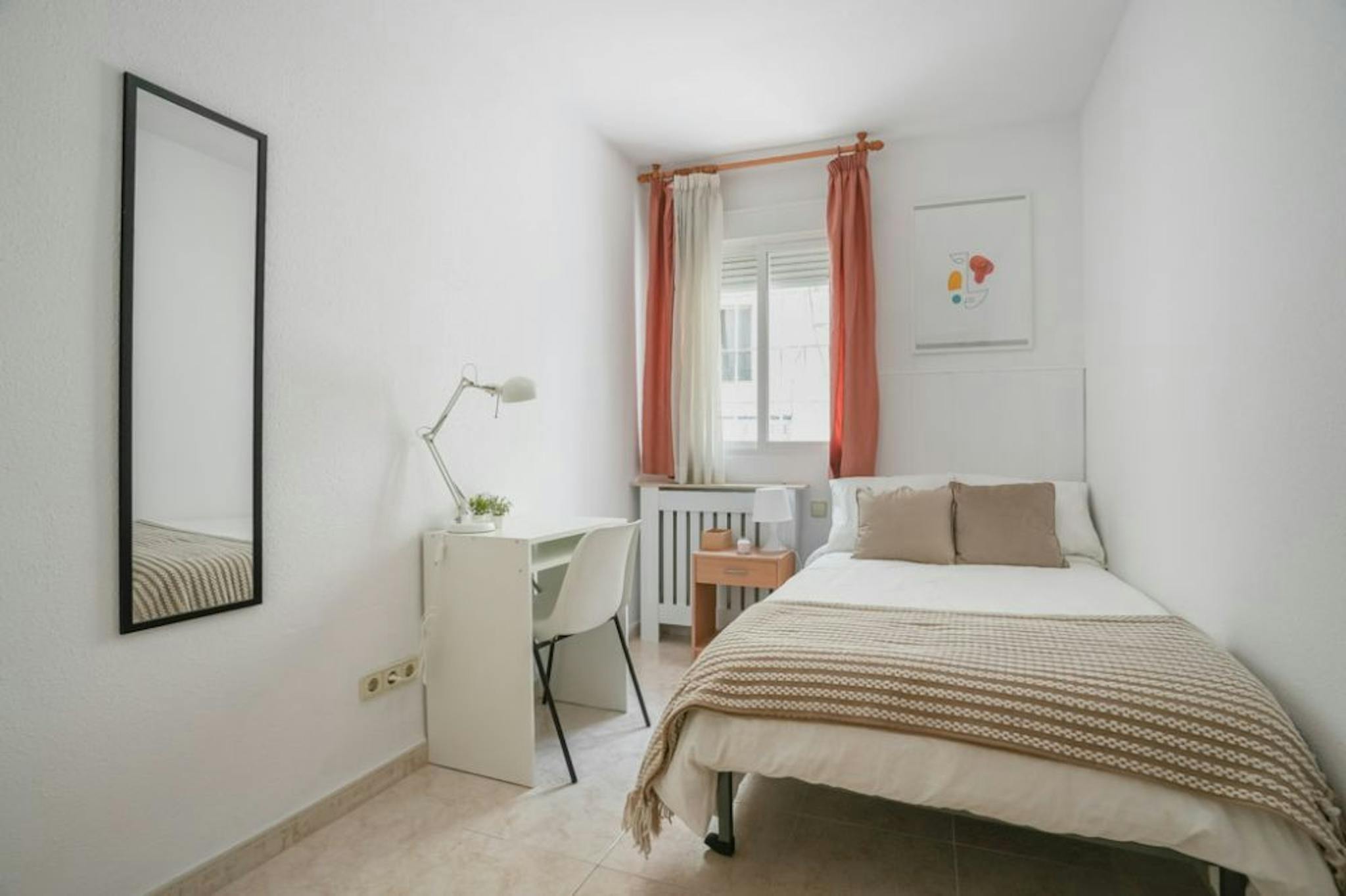 Calle de los Sagrados Corazones, Madrid preview