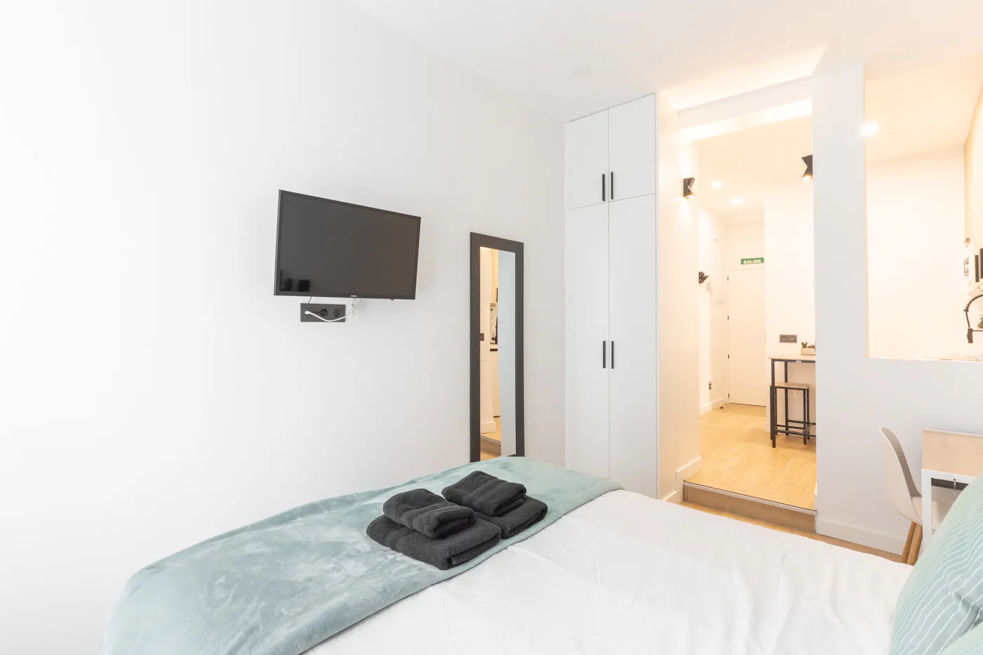 Building in Calle de Barbieri, Madrid (1619053) ROOM 4