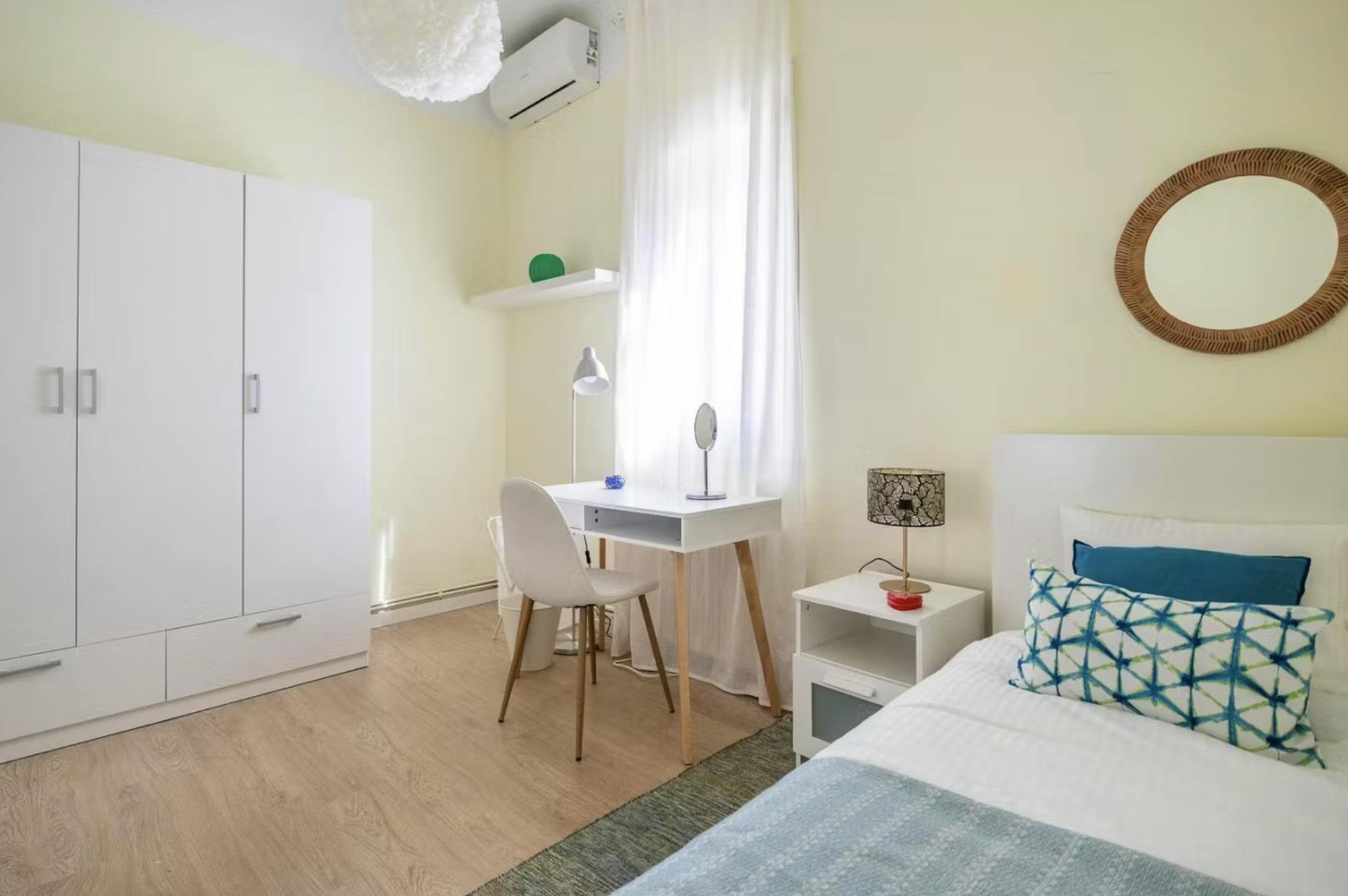 Carrer de Muntaner, Barcelona preview