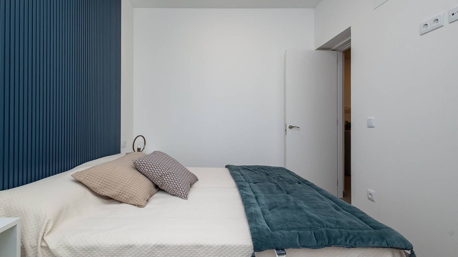 Apartment Valencia, 1 bed, 11m² — photo 7
