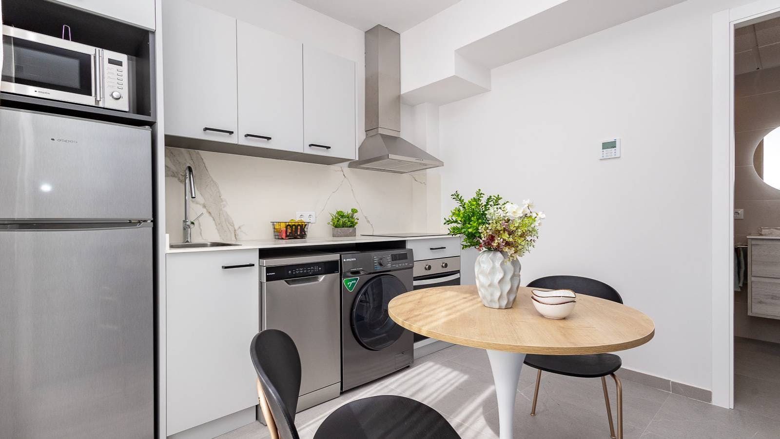 Apartment Valencia, 1 bed, 11m² — photo 7