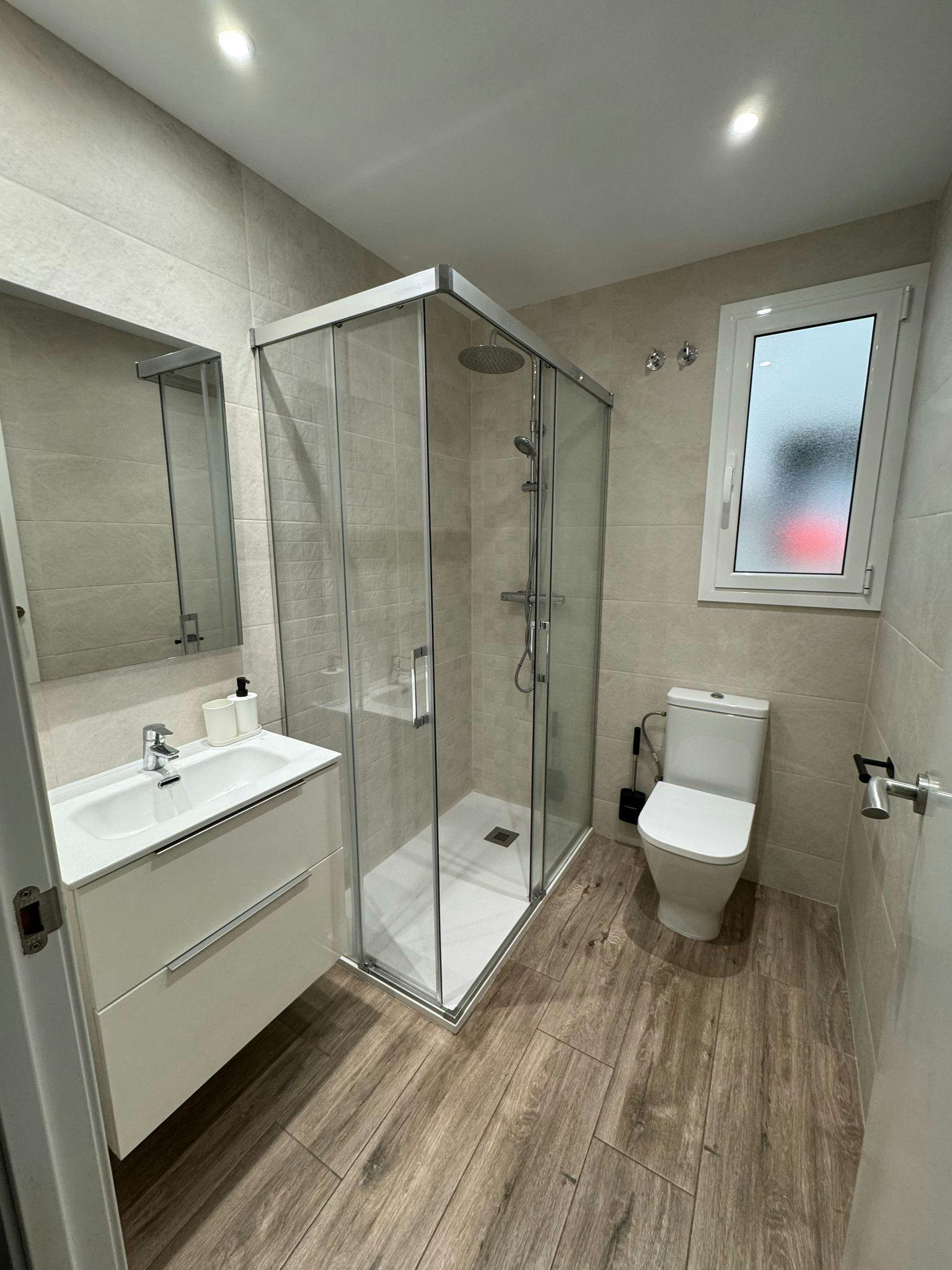 Apartment L'hospitalet De Llobregat, 2 beds — photo 8