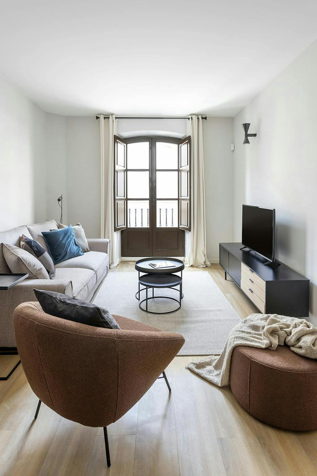 Carrer d'en Serra, Barcelona preview