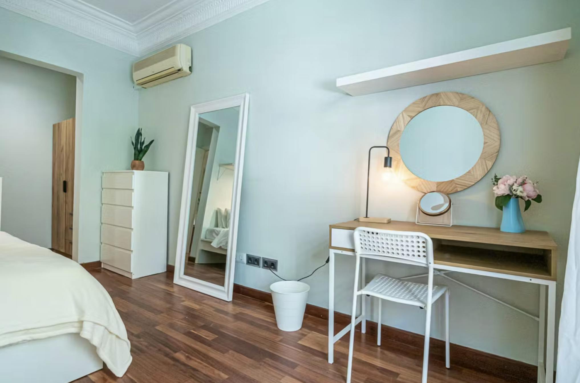 preview gallery tile