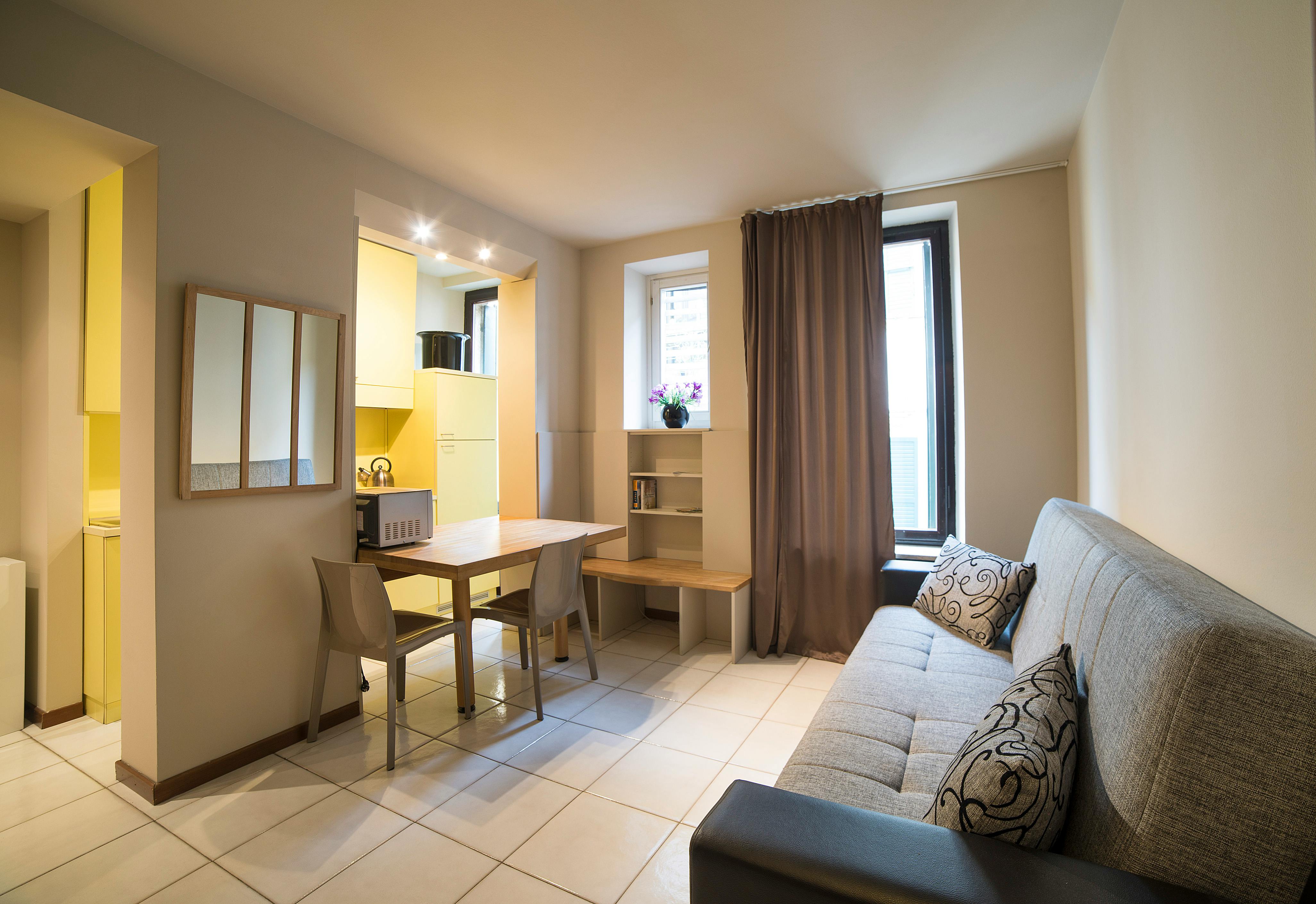 Apartment for rent for €900 per month in Verona, Via Antonio Cantore