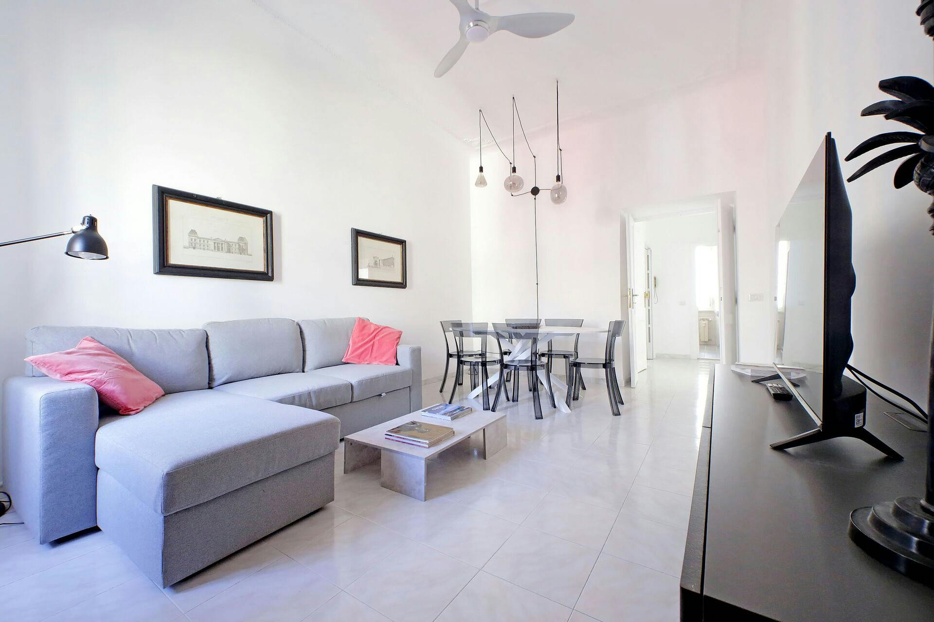 Apartment for rent for €3,800 per month in Rome, Via Riccardo Grazioli Lante