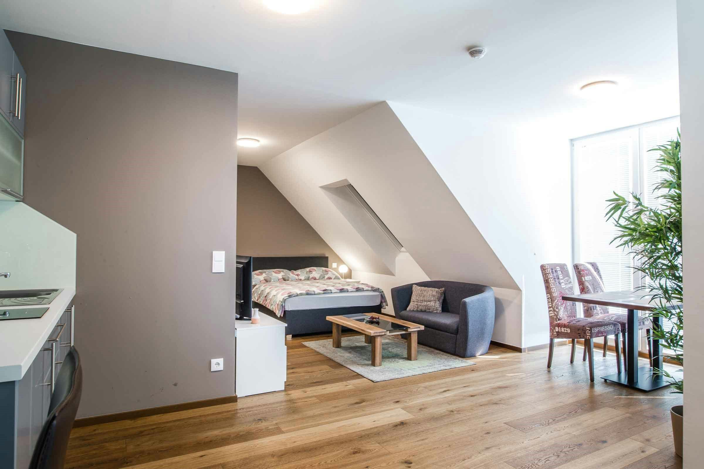 Studio for rent for €1,199 per month in Vienna, Währinger Gürtel