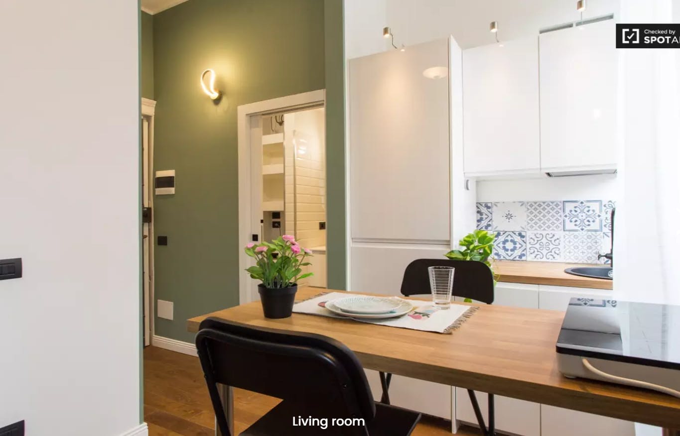 Monolocale in affitto a 920 € al mese a Milan, Via Stresa