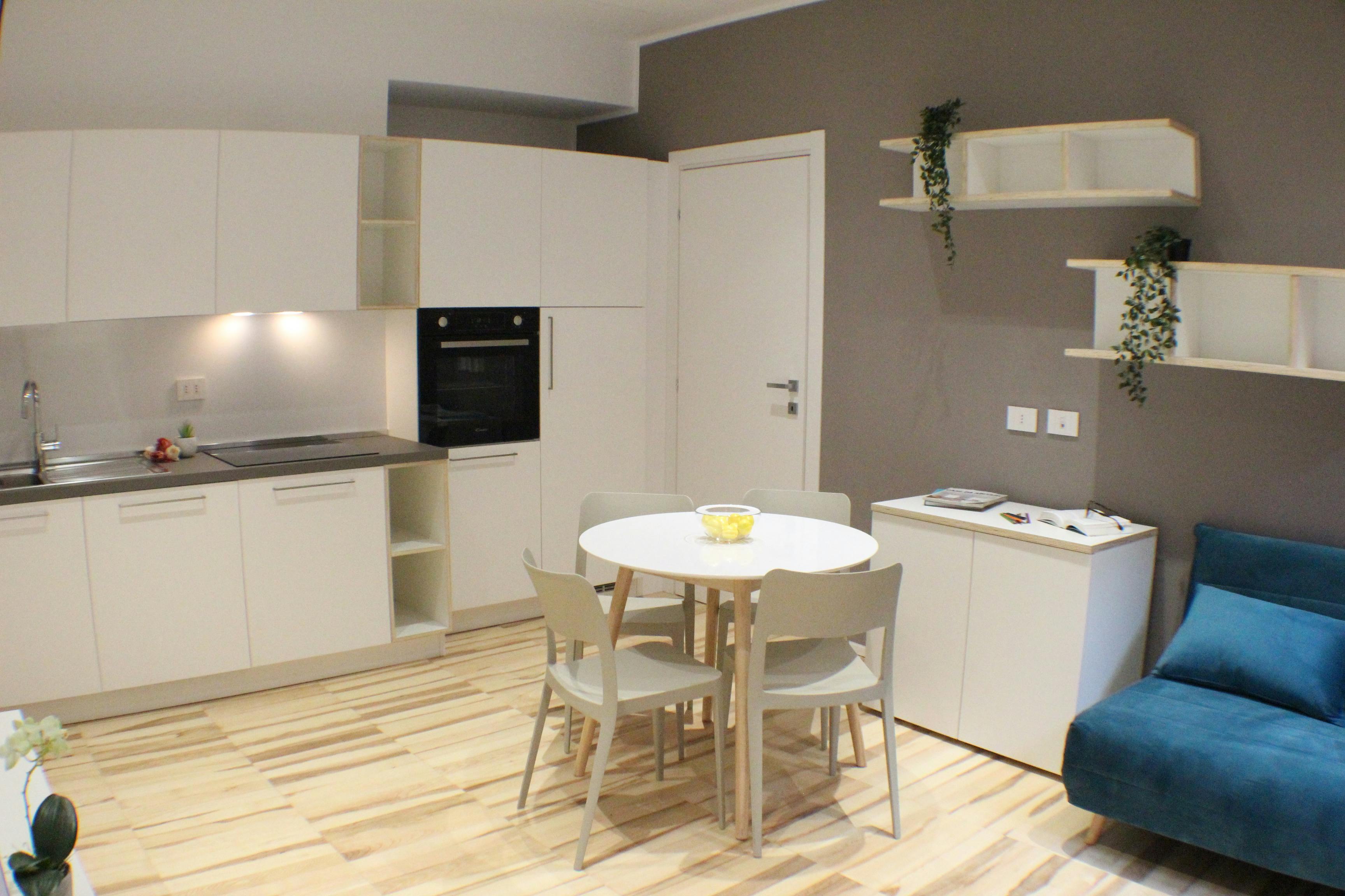 Corso San Gottardo, Milan