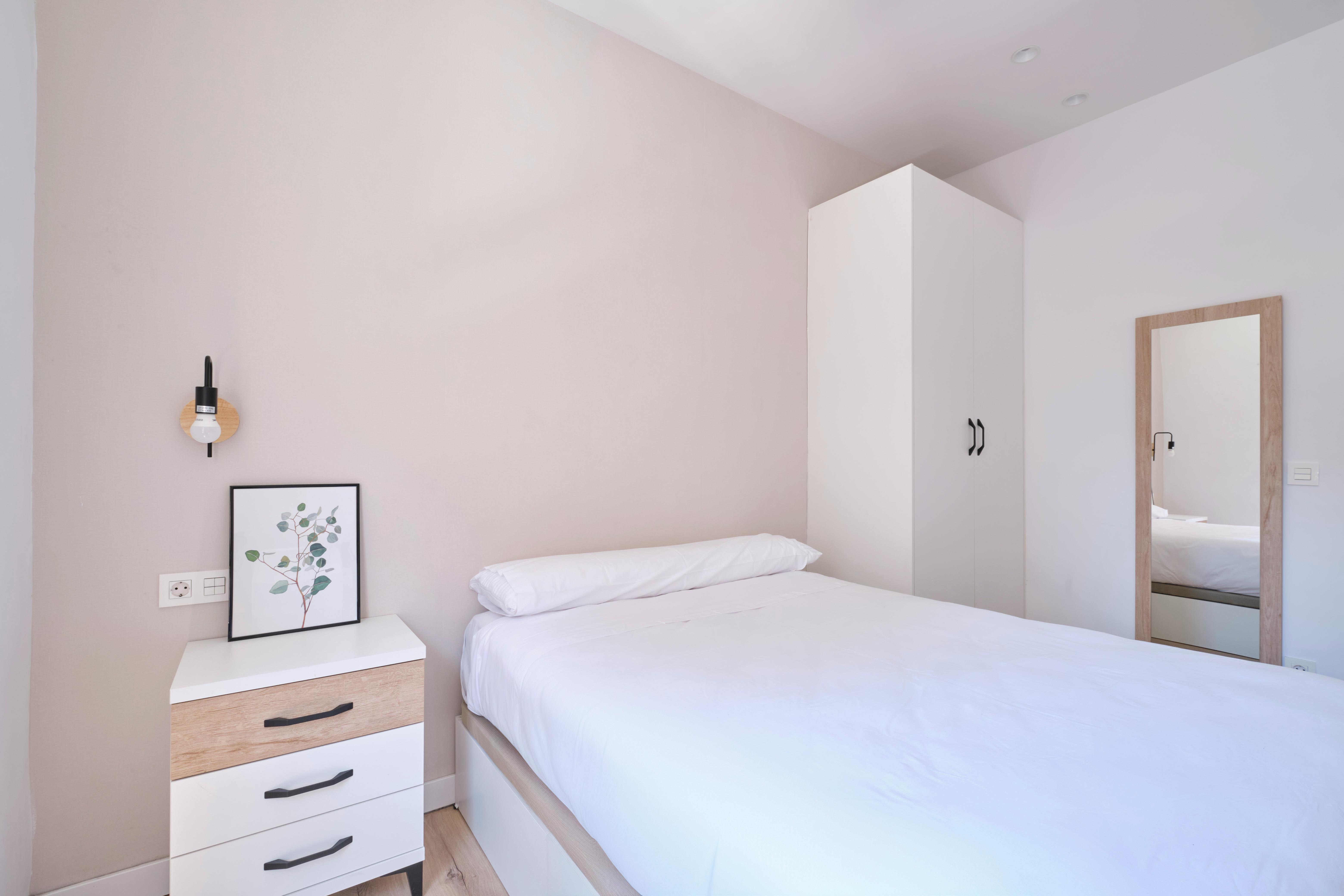 Single room Salamanca, 1 bed, 11m² — photo 10