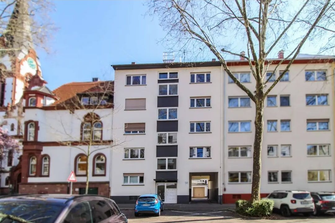 Apartment for rent for €1,490 per month in Mannheim, Traitteurstraße