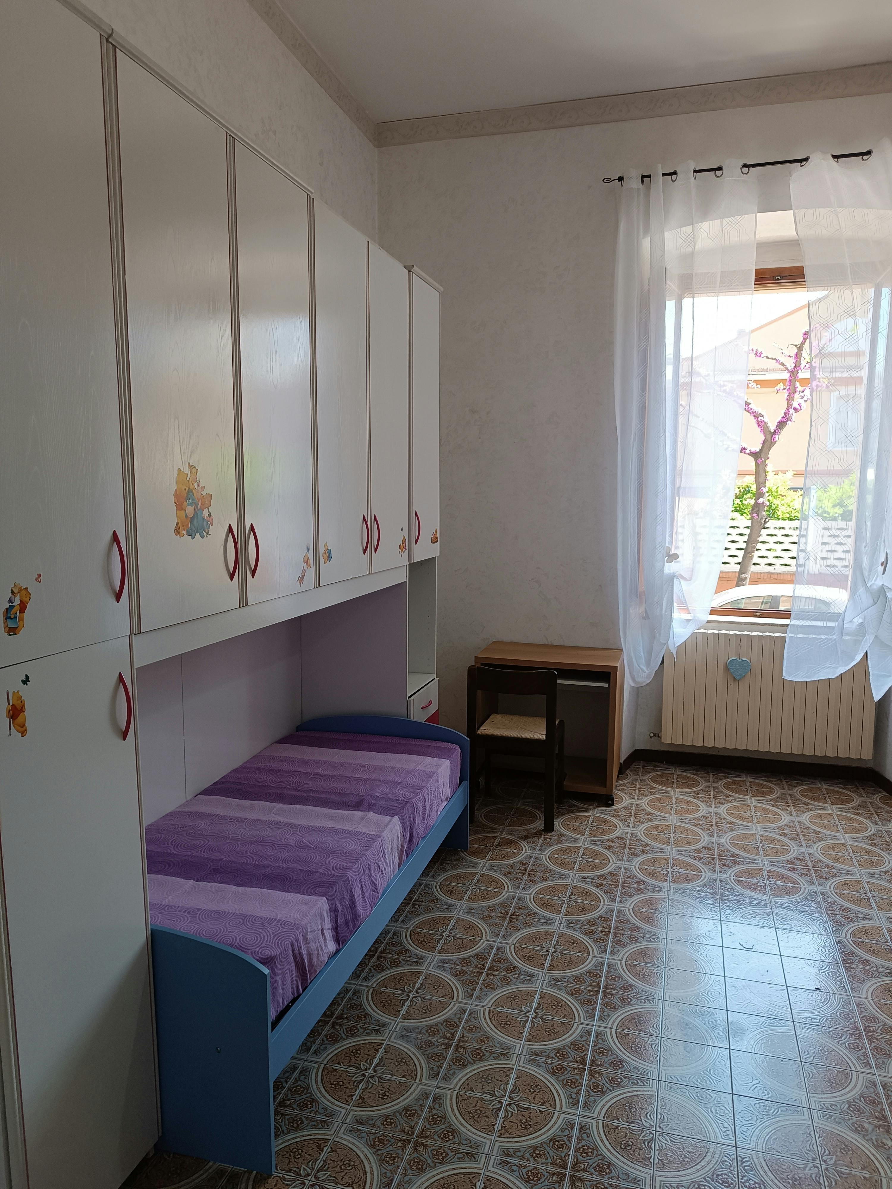 Спільна кімната за оренду для 250 EUR на місяць у Foggia, Via Monte Sabotino