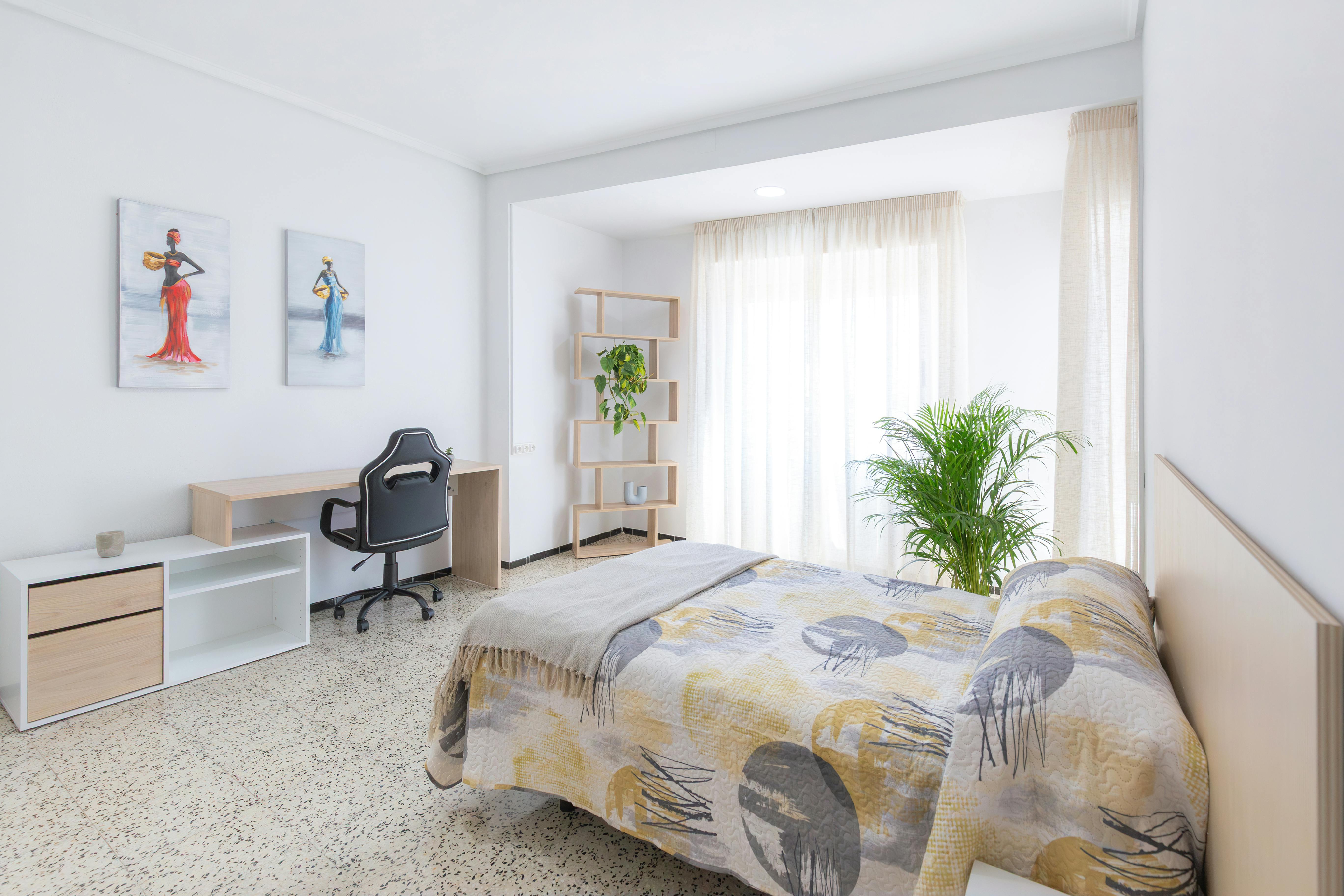Quarto privado para alugar por € 435 por mês em Elche, Carrer Sant Vicent