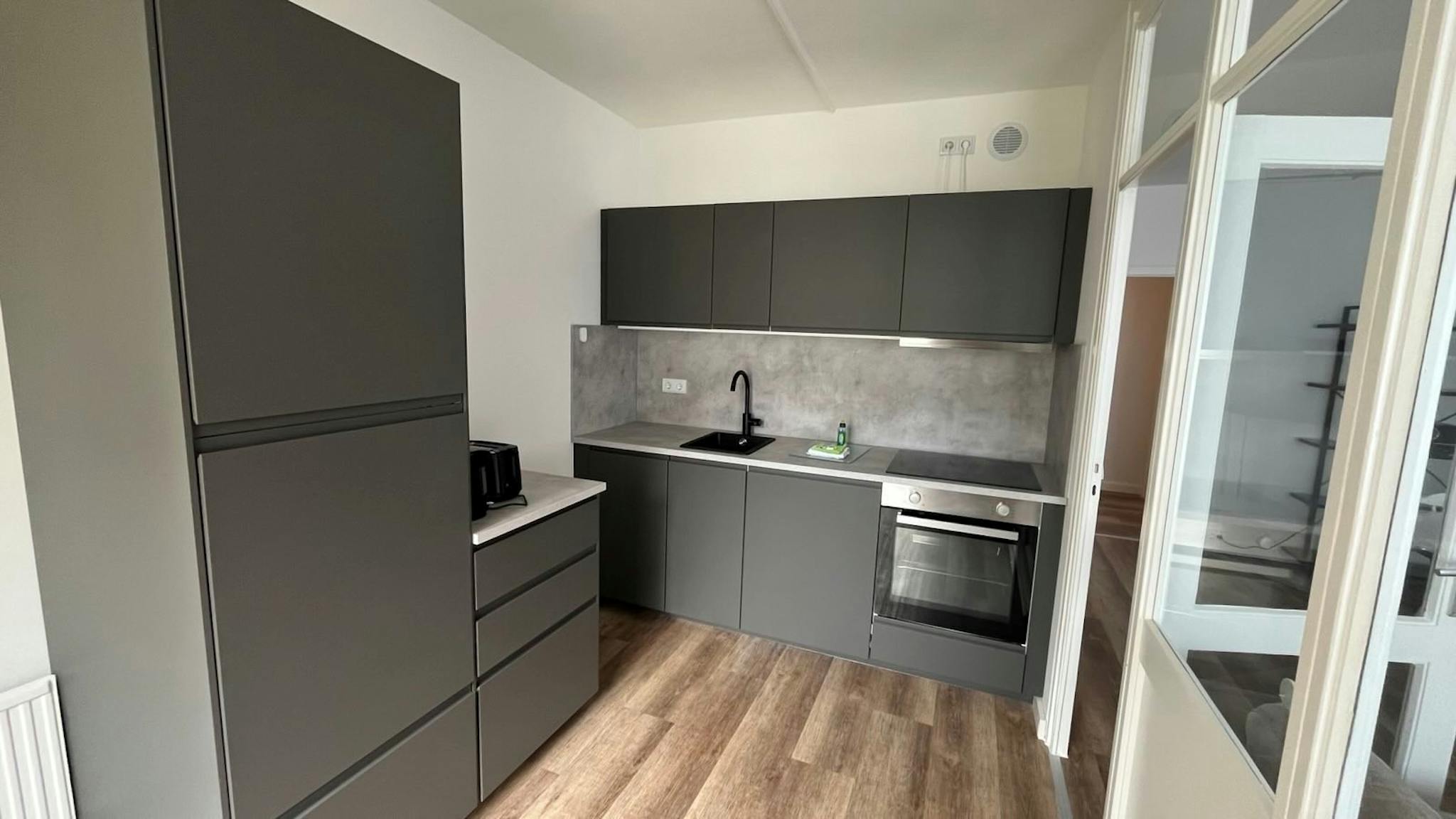 Voßstraße, Berlin preview