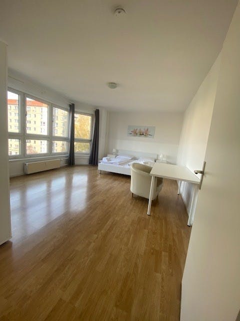 Apartment Berlin, 3 beds, 12.5m² — photo 3