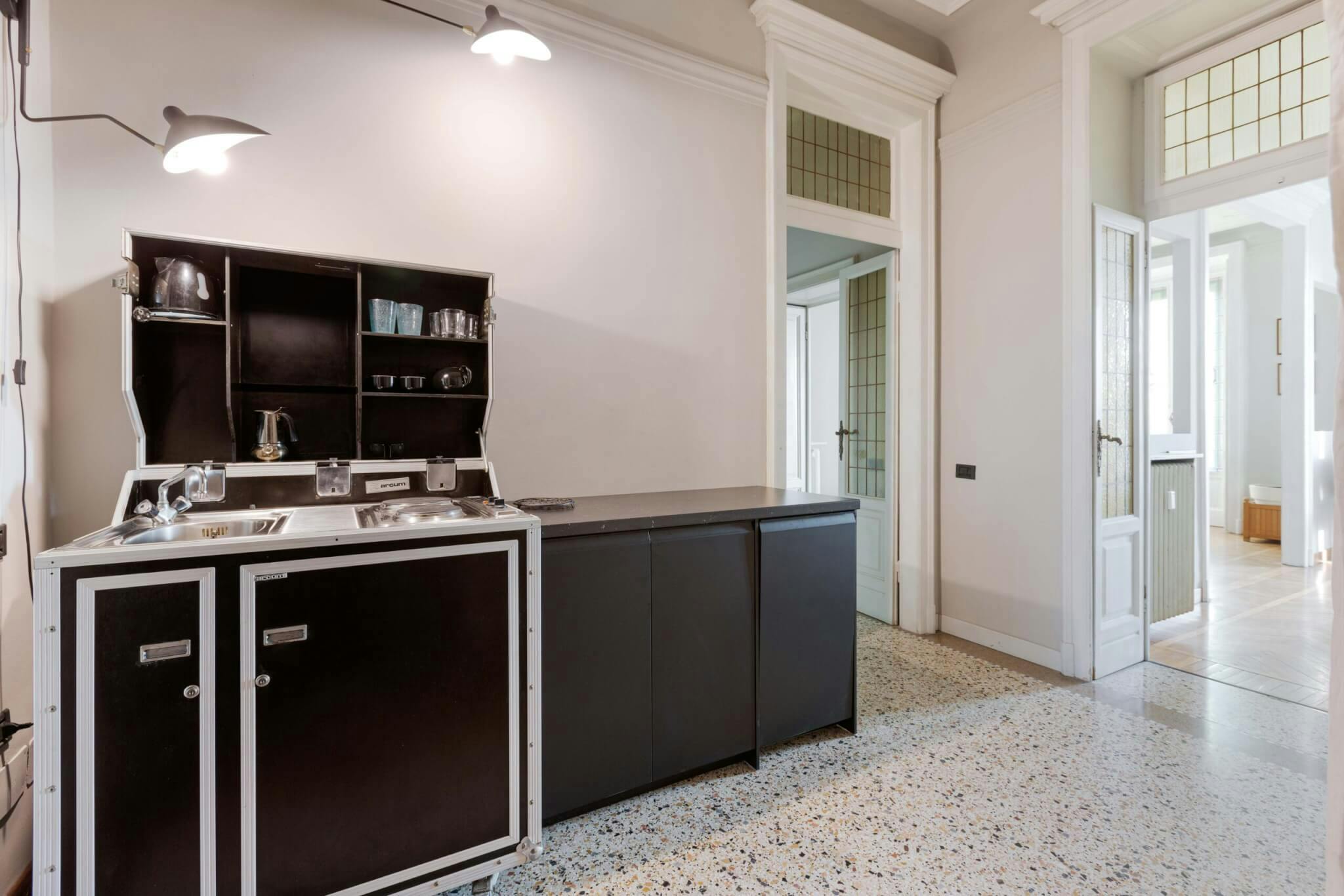 Apartment for rent for €1,800 per month in Milan, Corso Plebisciti