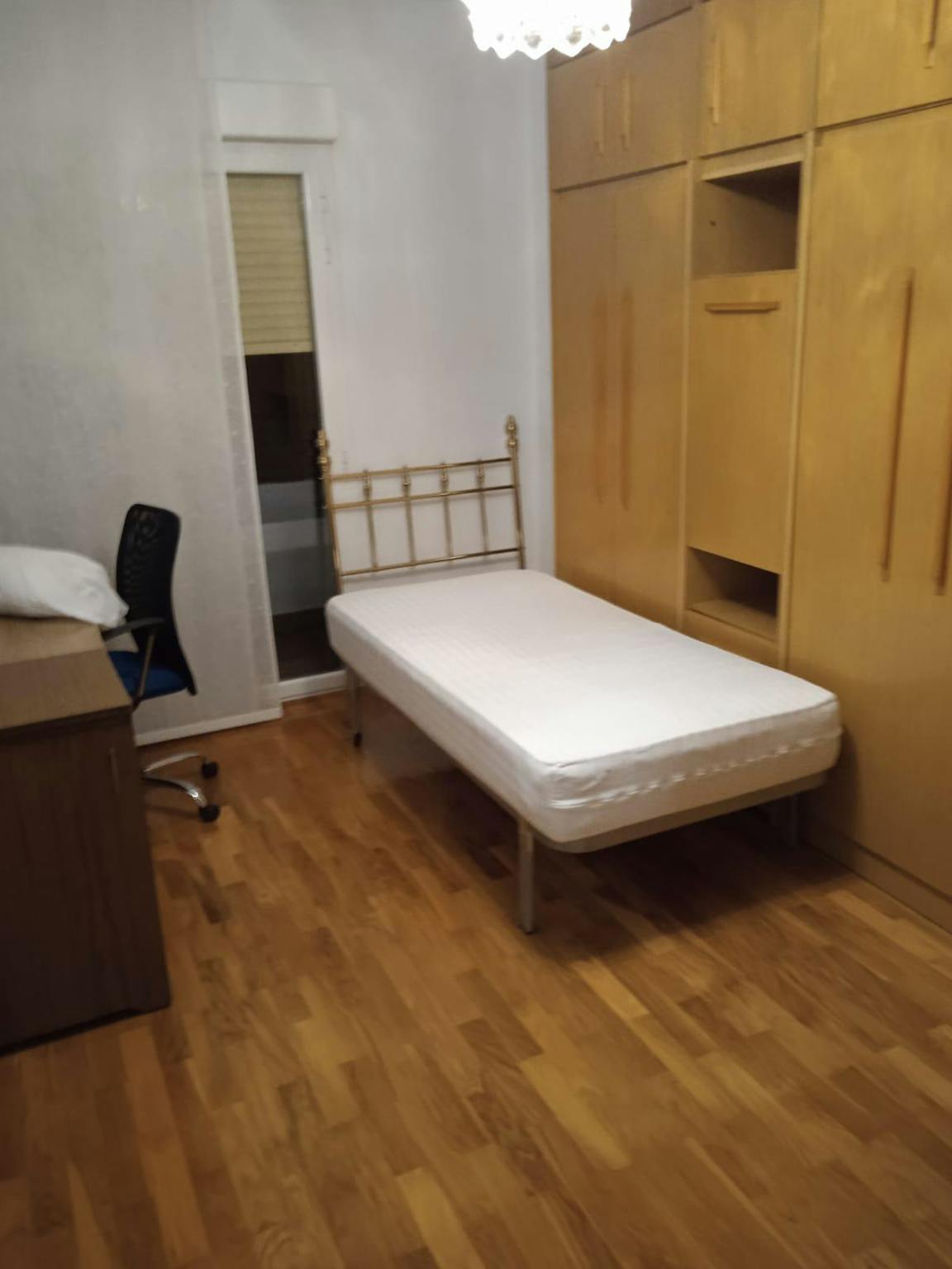 Calle de Juan XXIII, Logroño preview