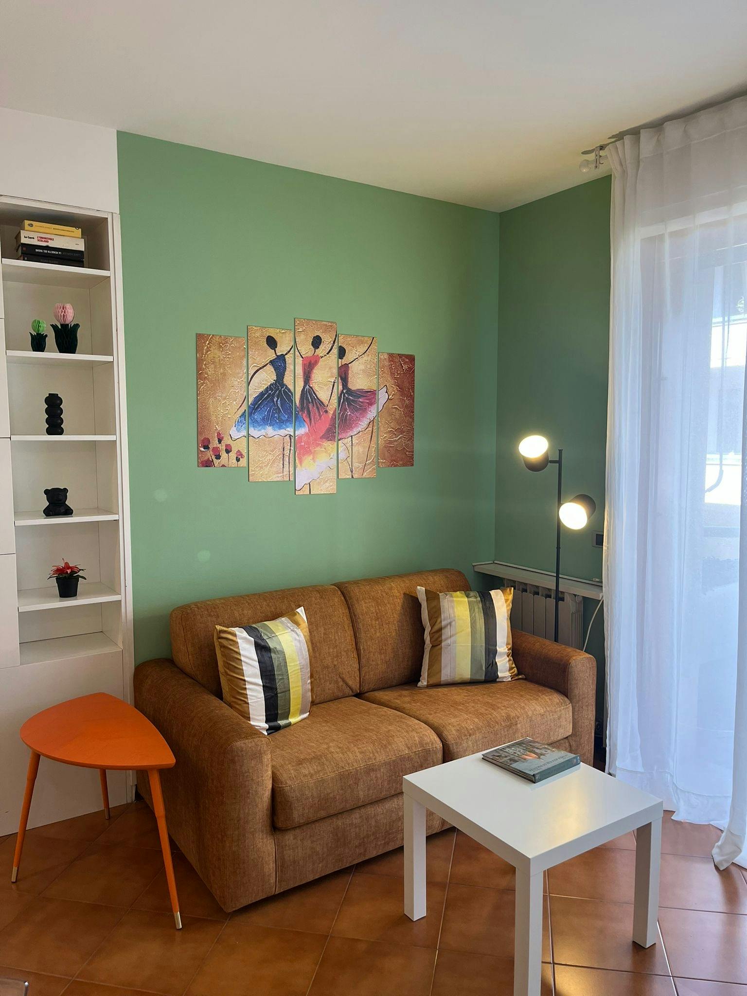 Via Romania, Florence