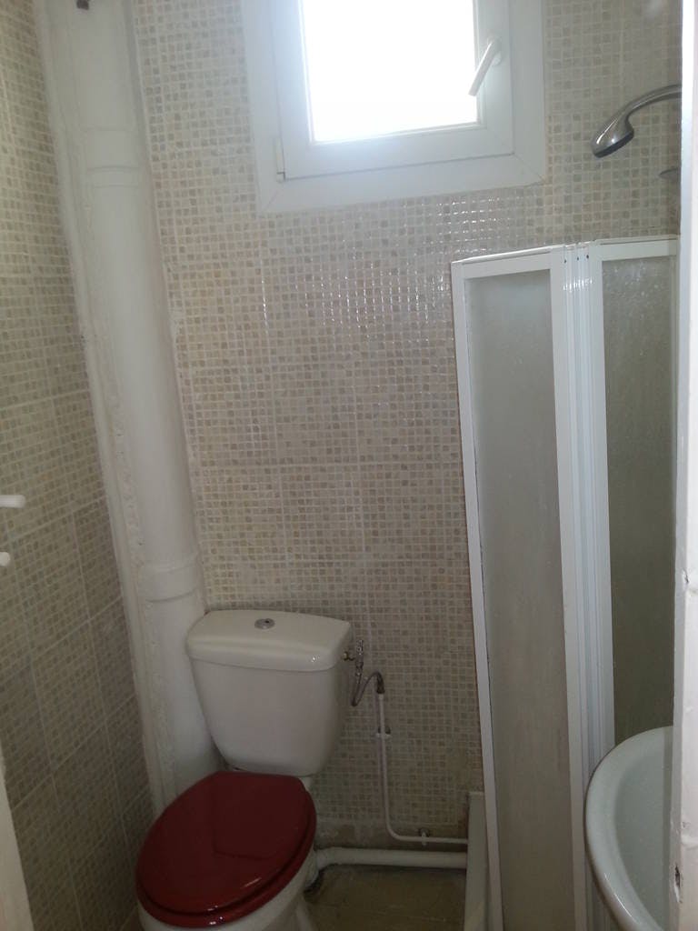 Studio for rent on Rue de Domrémy, Paris - Ansicht 4