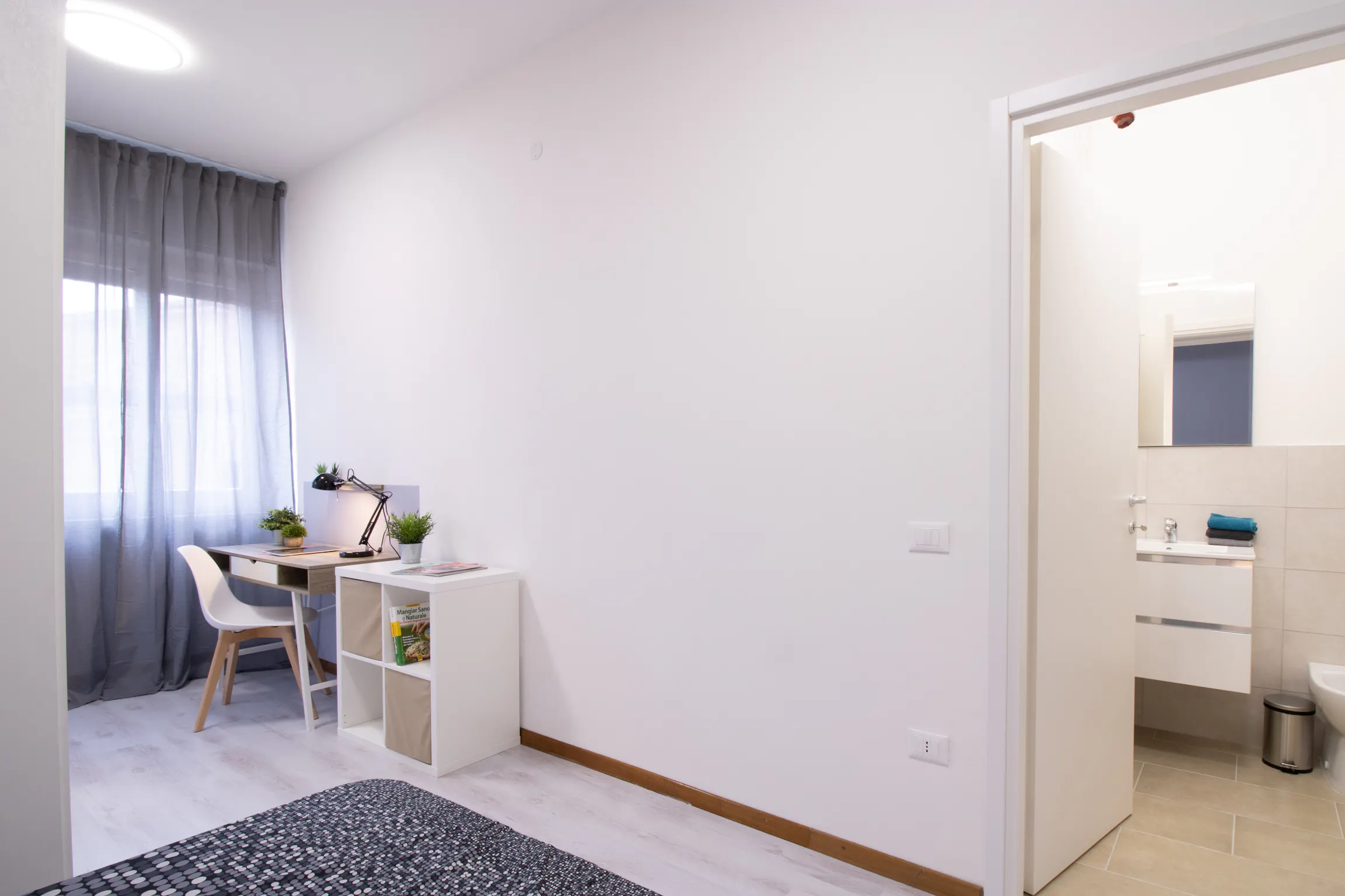 Private room in Via Fiumicello, Verona 3