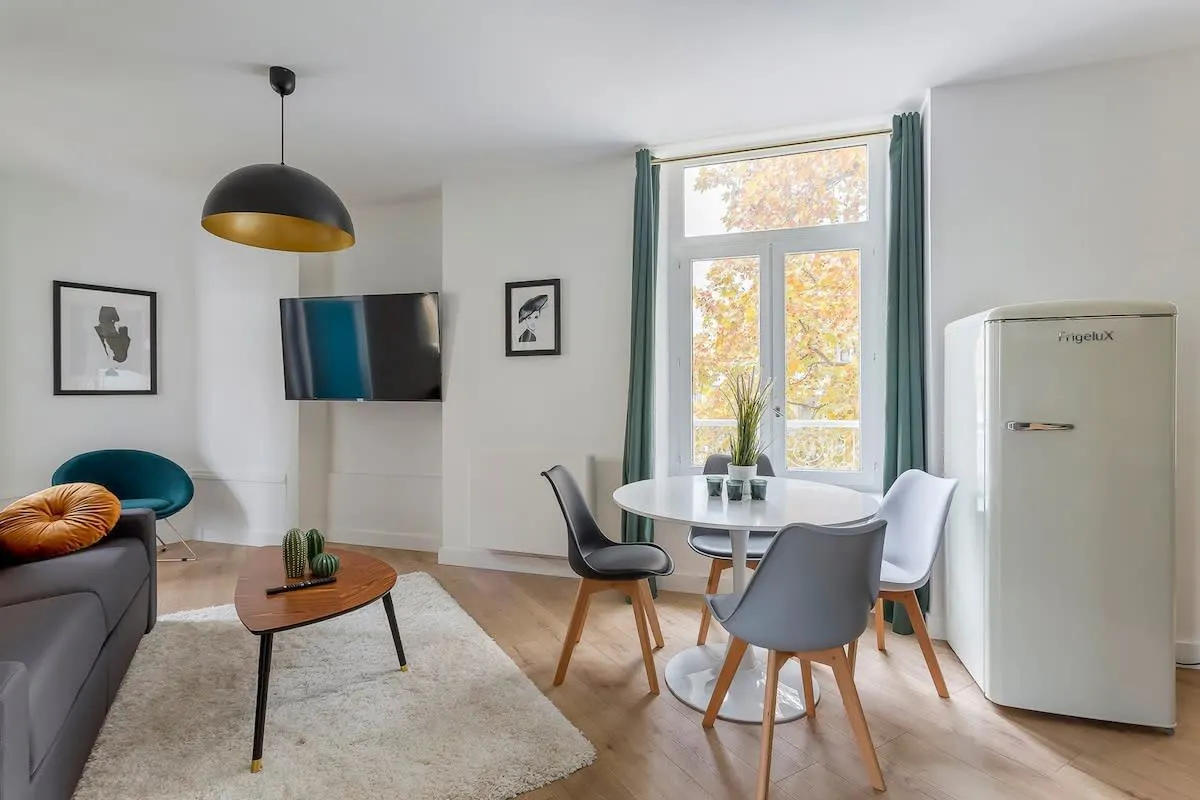 2-Bedroom Apartment in Grande Rue de la Guillotière, Lyon (1620253) ROOM 3