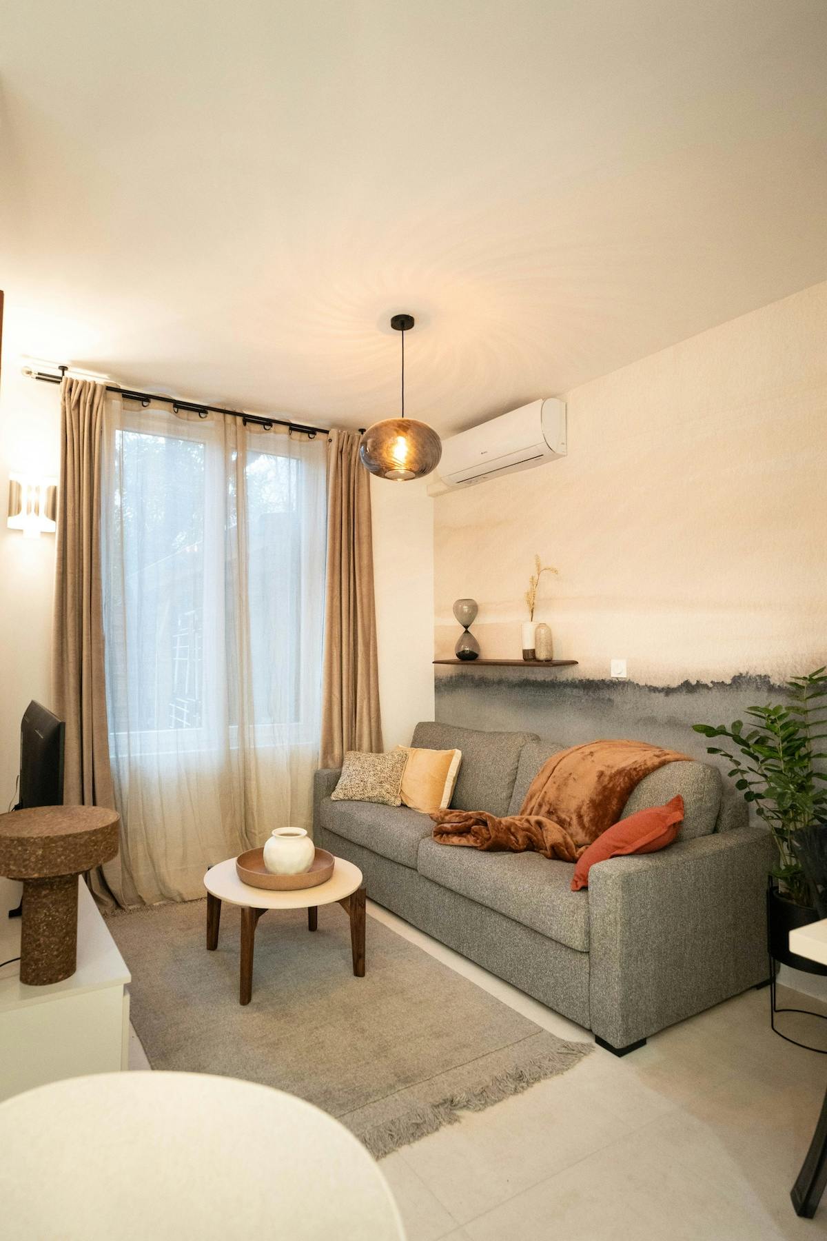 Apartment for rent for €1,580 per month in Lyon, Rue des Maçons