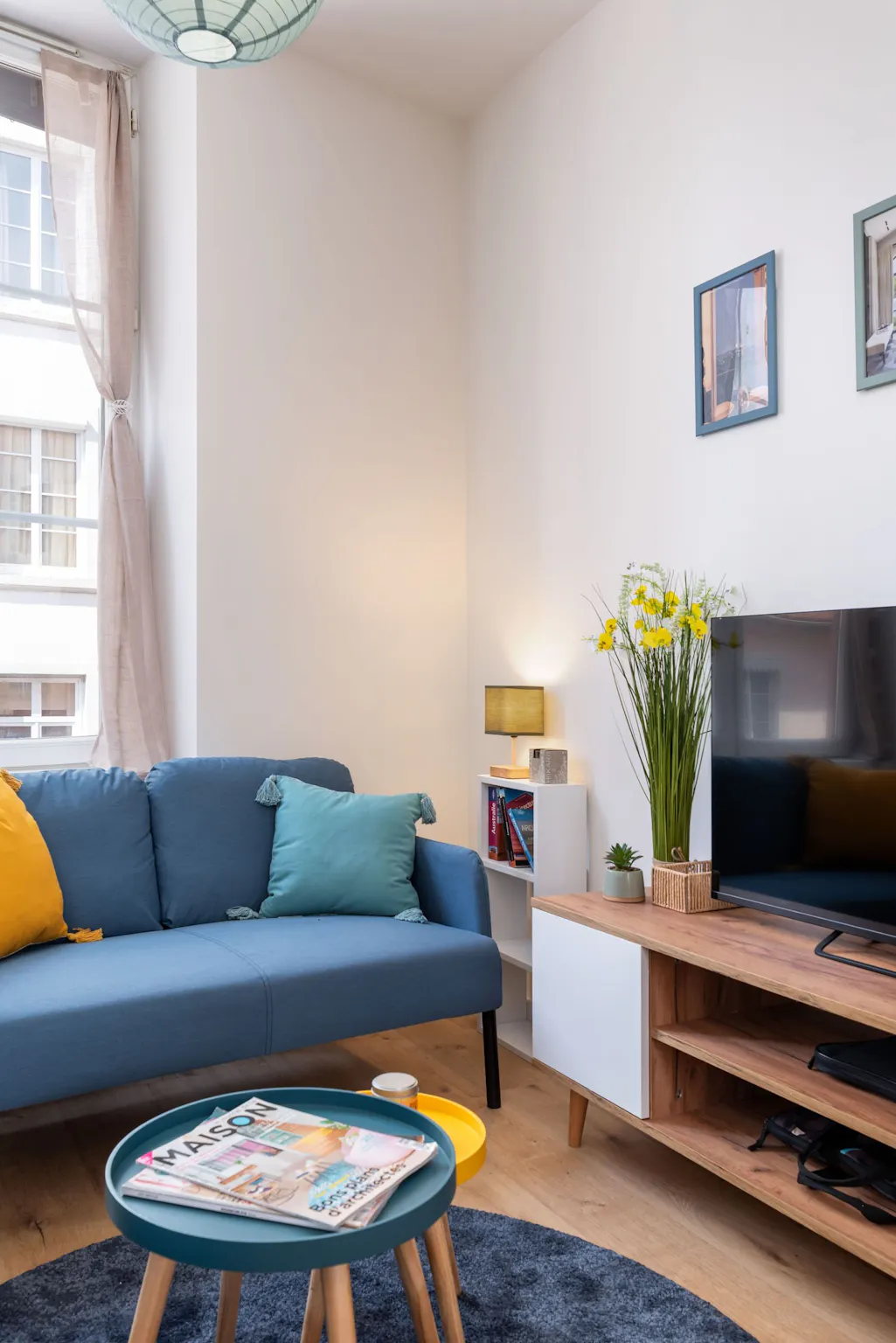 1-Bedroom Apartment in Grande Rue de la Croix-Rousse, Lyon (1620260) ROOM 2