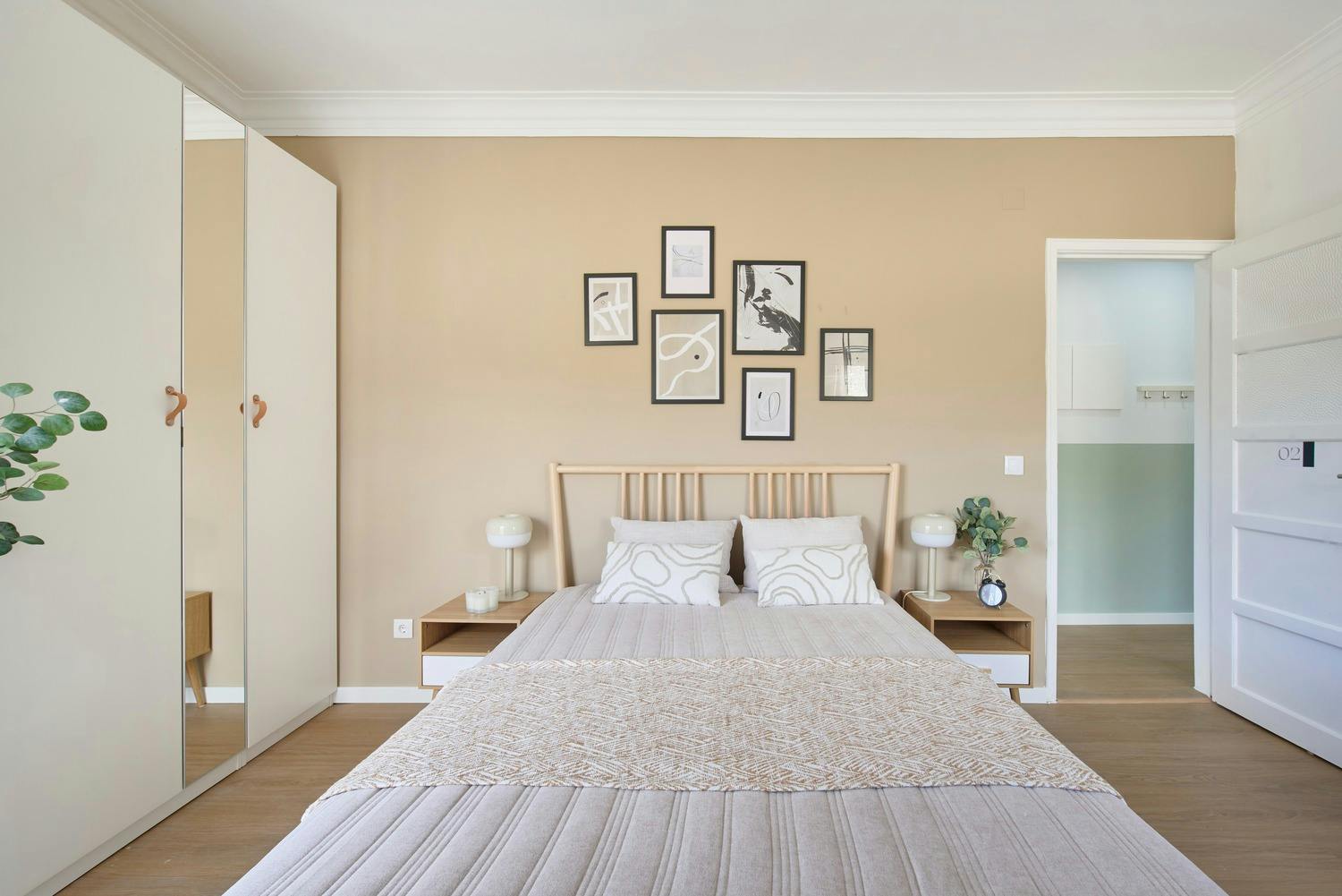 preview gallery tile