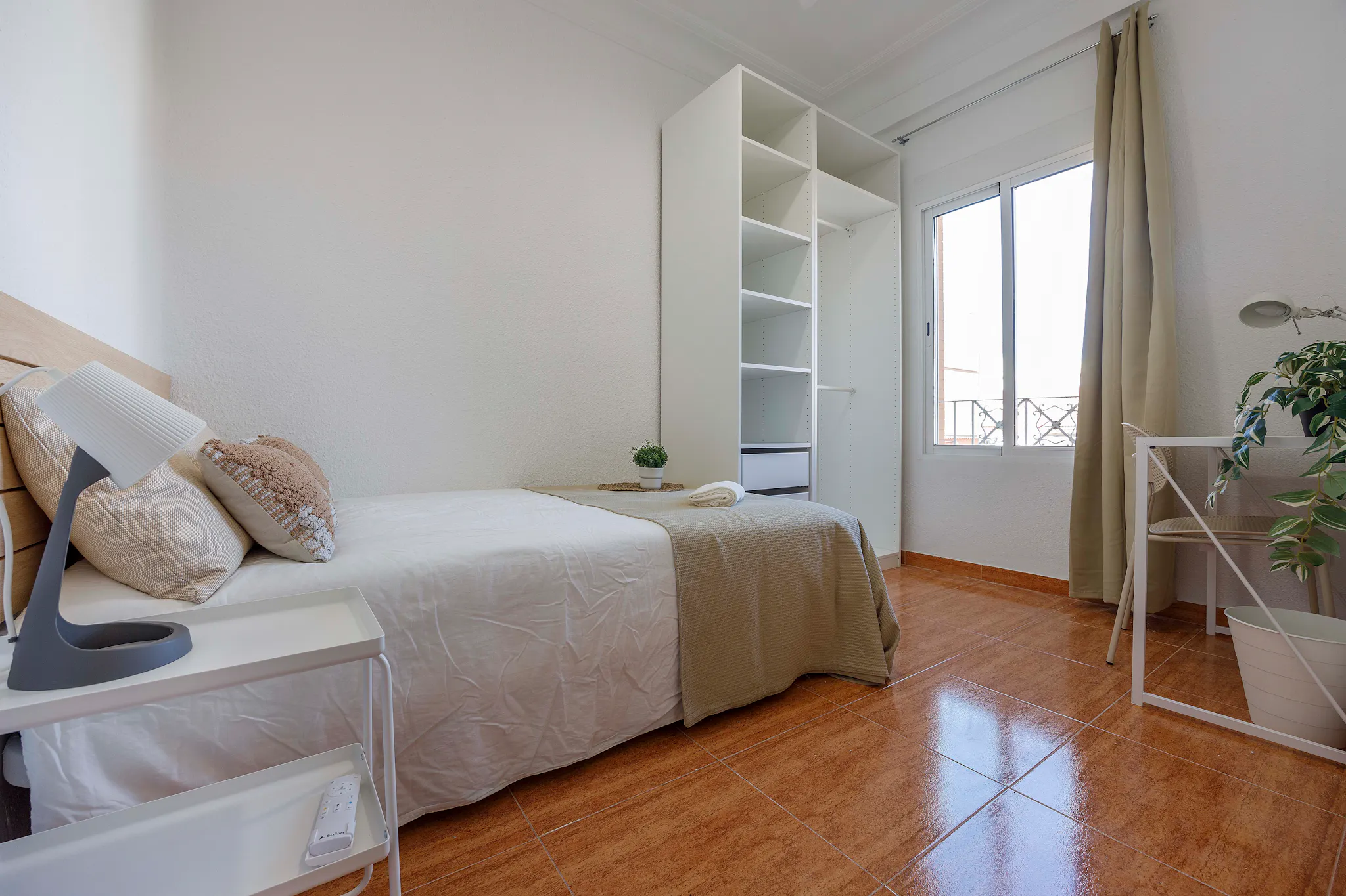 Carrer del Baró de San Petrillo, Valencia preview