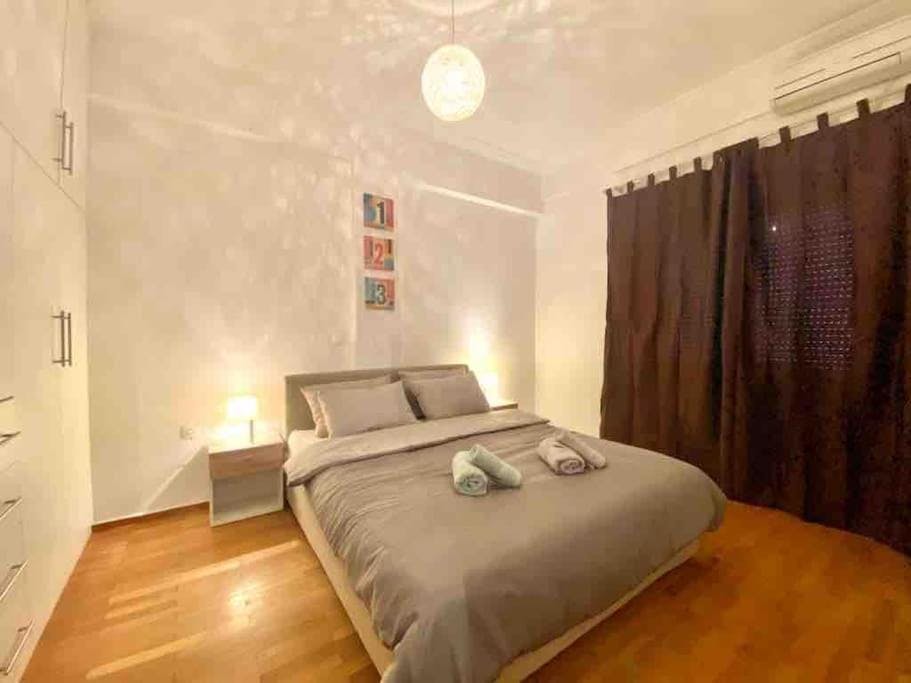 Apartment for rent for €1,000 per month in Athina, Megistis