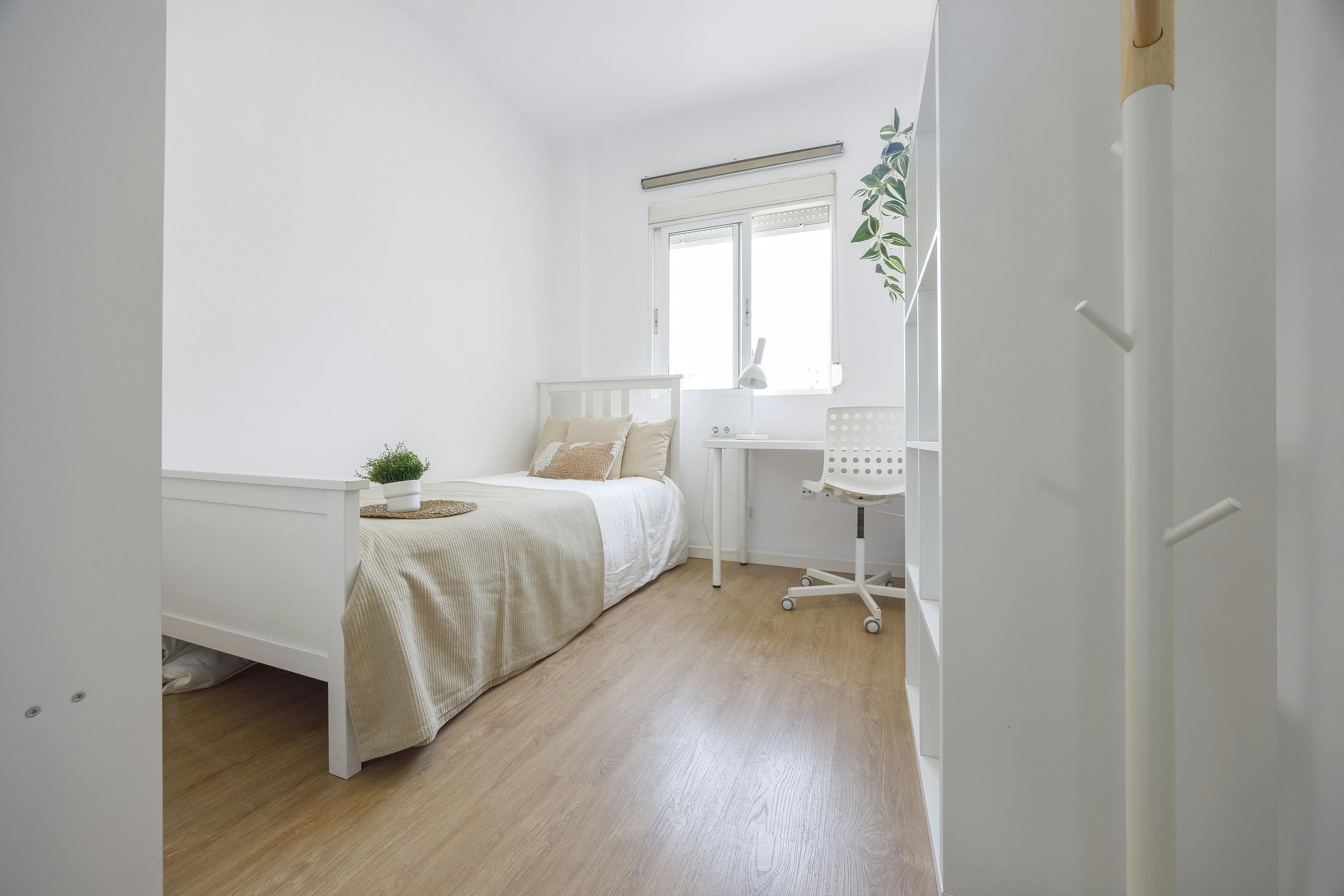 Carrer de Motilla del Palancar, Valencia Valencia