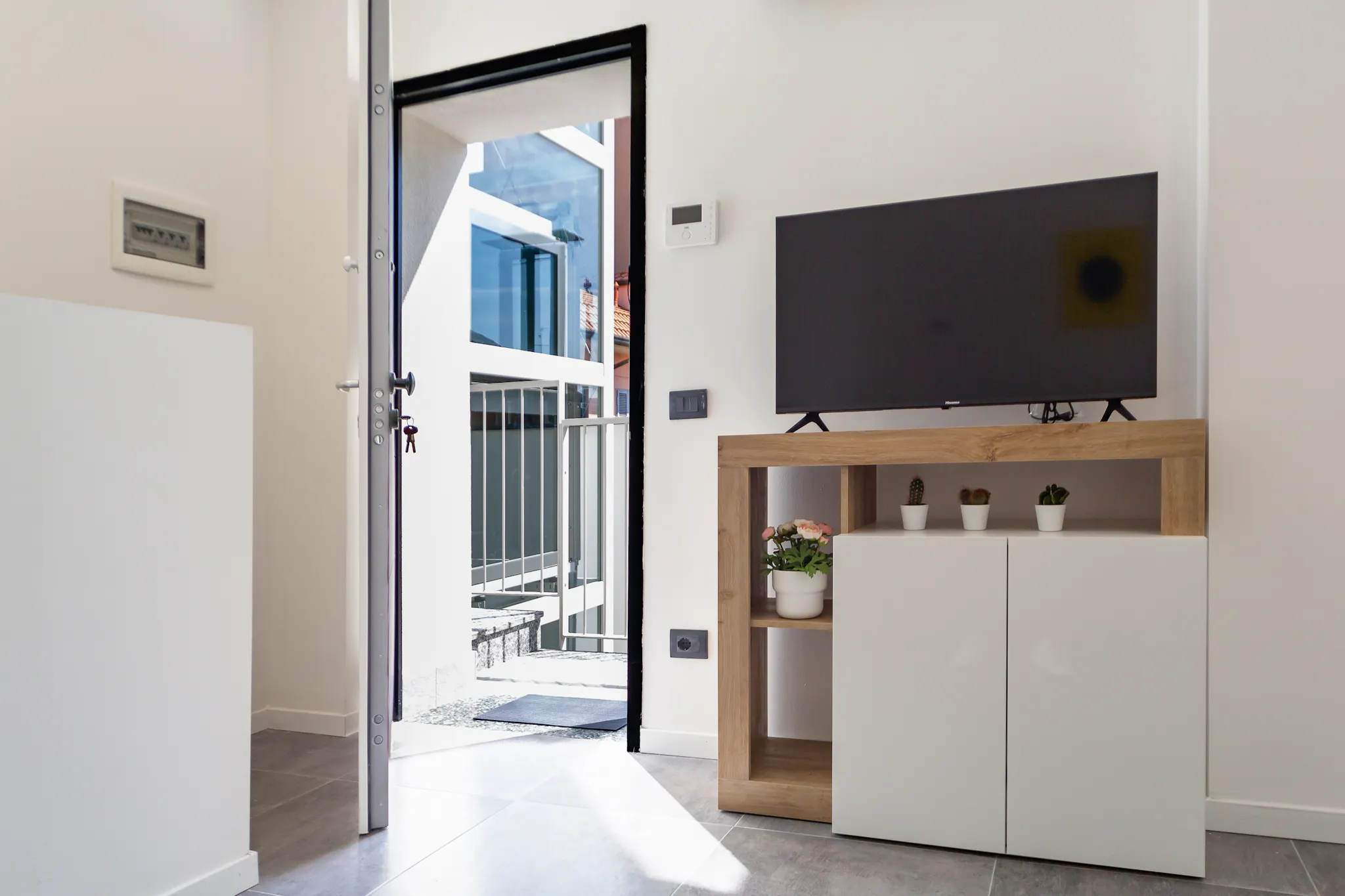 Via Novara, Milan preview