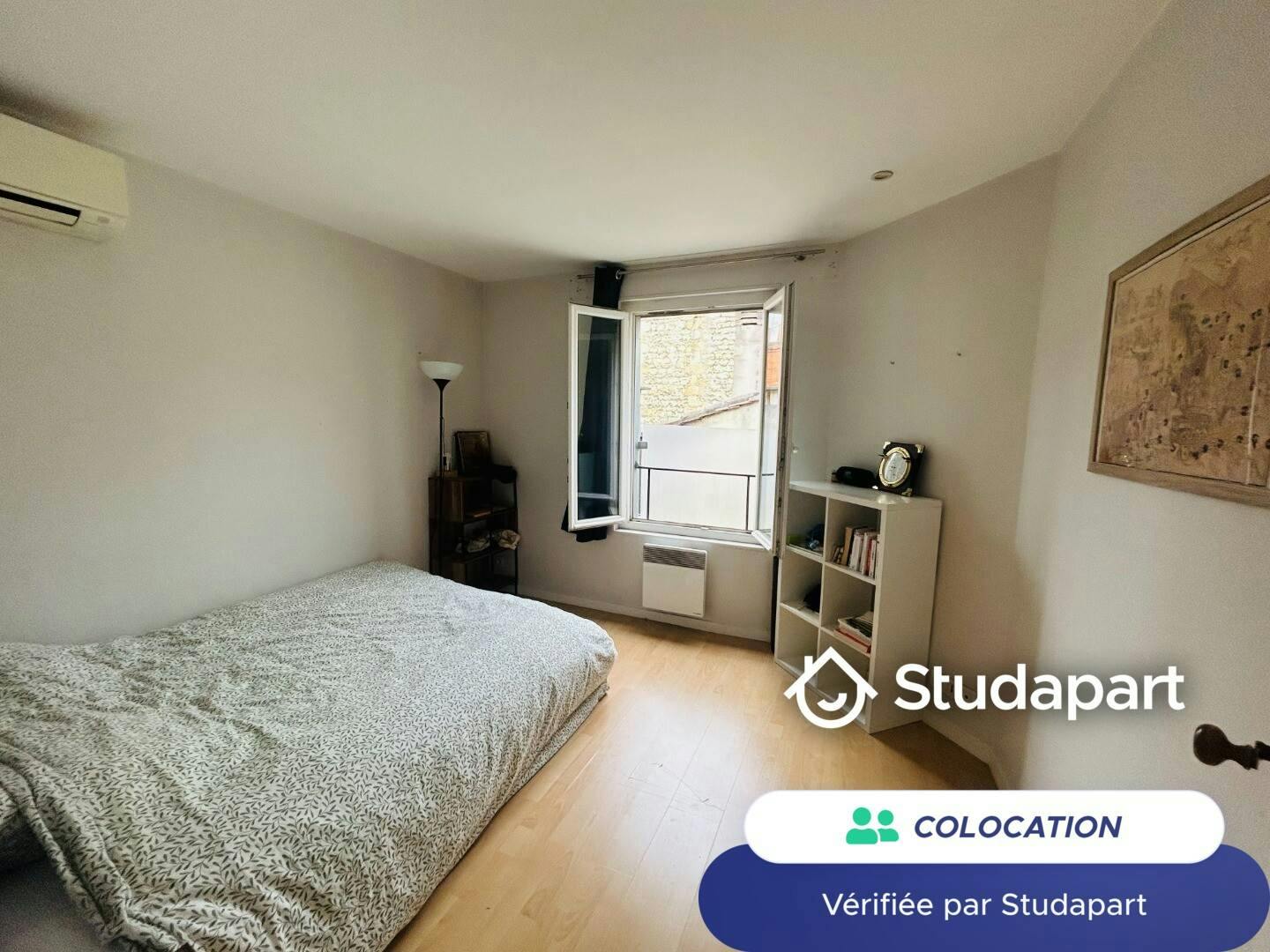 Private room for rent on Rue du Château Trompette, Bordeaux - Vue 4