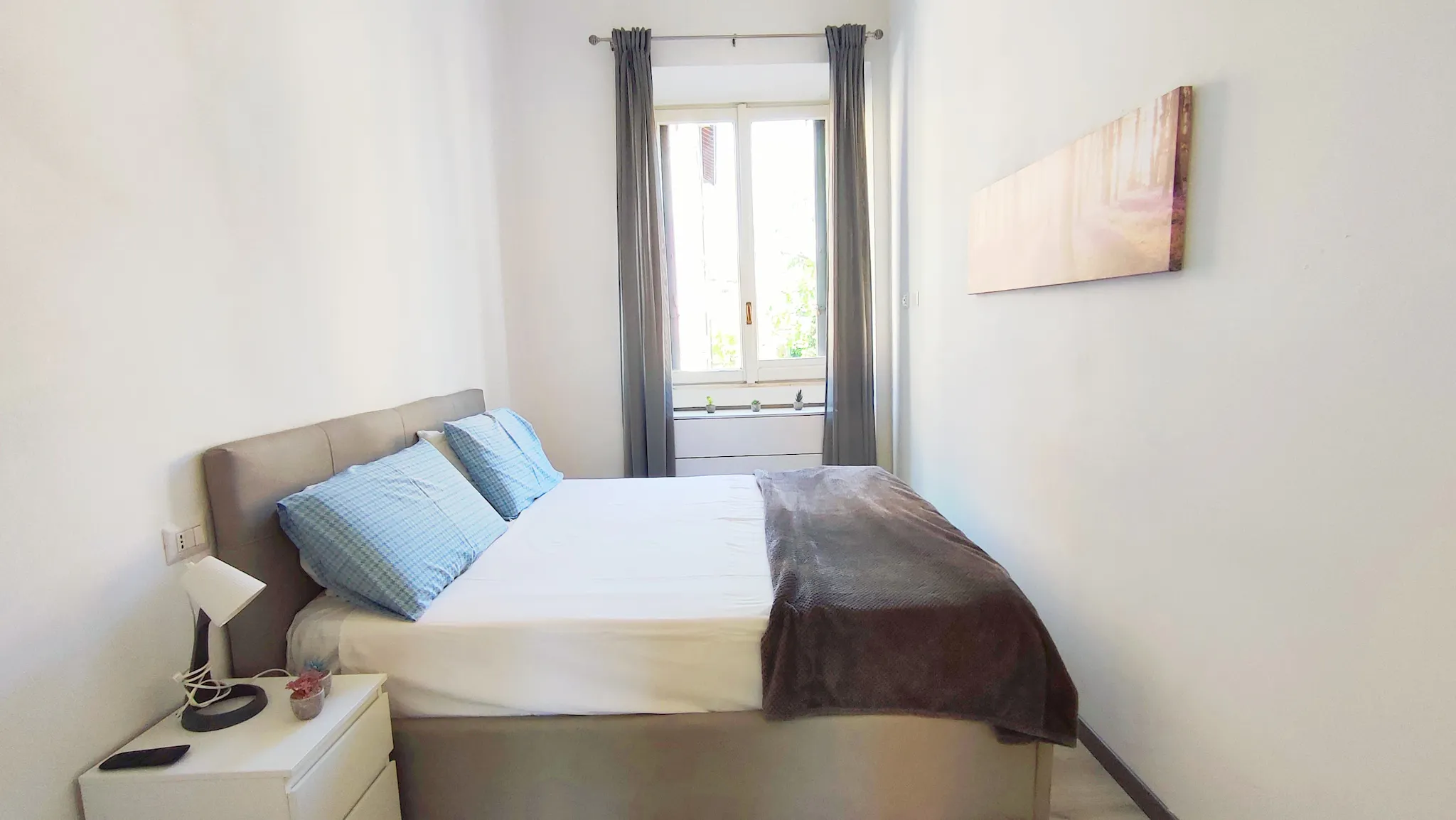 Via Casella, Milan preview