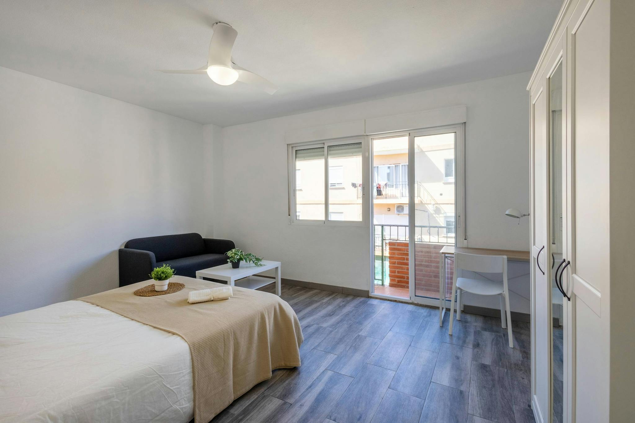 Carrer de Pizarro, Mislata preview