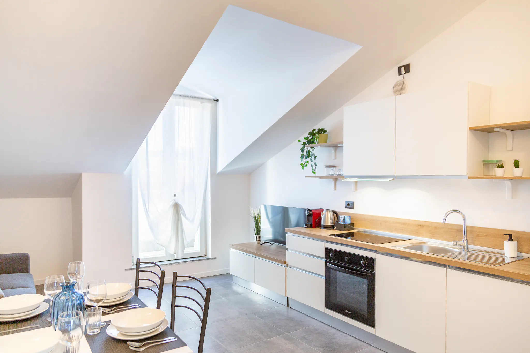 Via Novara, Milan preview