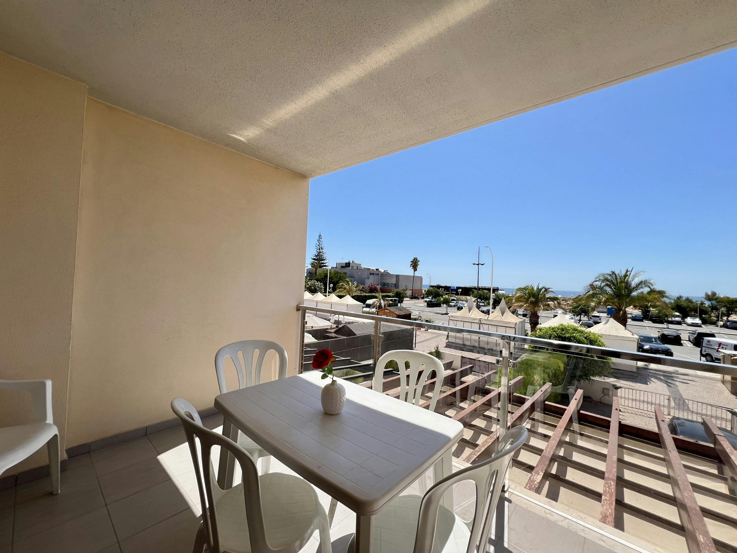 Wohnung zu mieten für 9.999 € pro Monat in Monte Gordo, Avenida Infante Dom Henrique