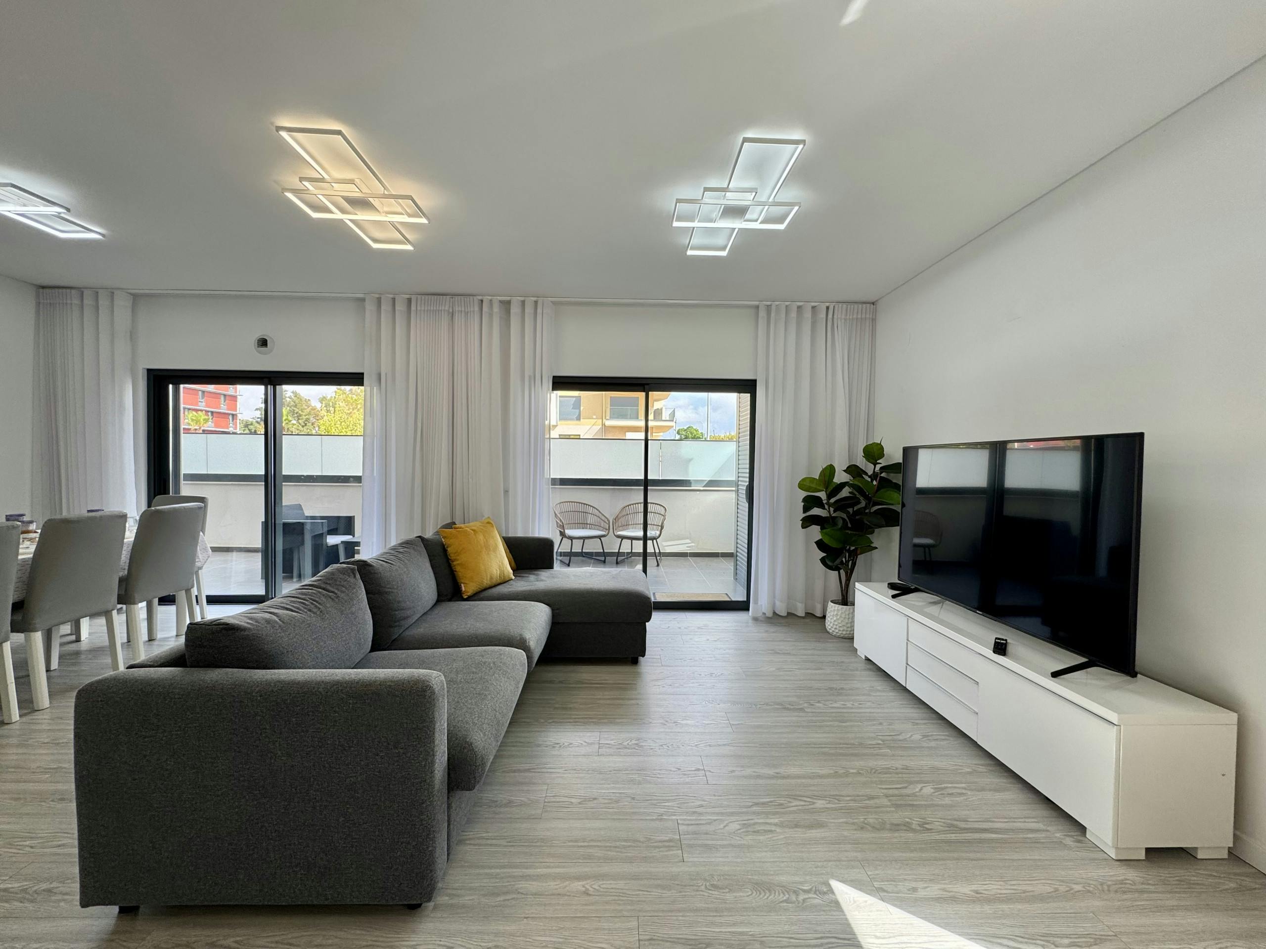 3-Bedroom Apartment in Rua Doutor May Viana, Faro (1620659) COMMON_AREA 3